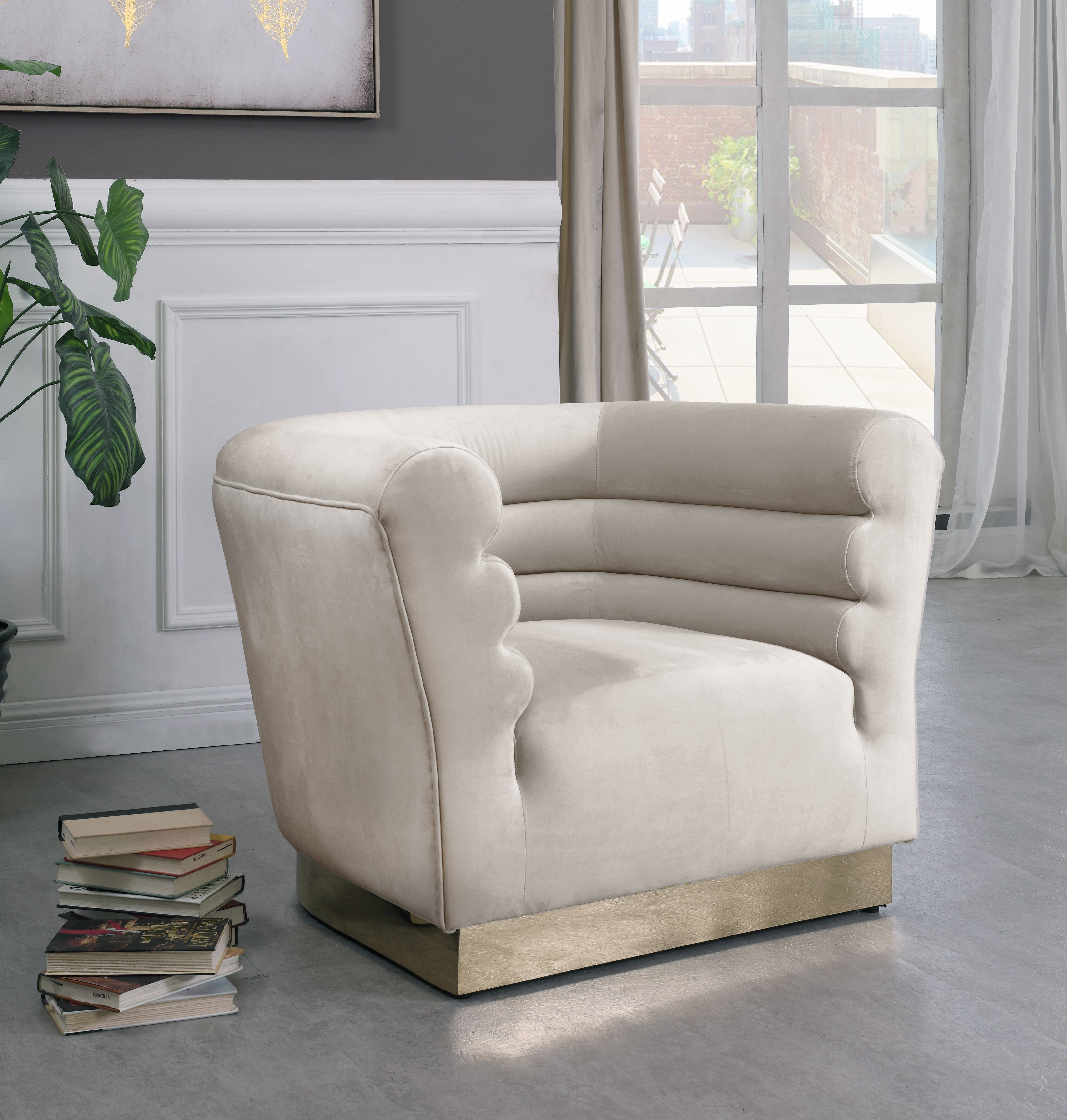 Bellini Velvet Chair - Modern Accent Armchair for Living Room, Bedroom & Office - Plush Upholstered Lounge Chair with Sturdy Metal Legs - Perfect for Home Decor, Reading Nook or Cozy Corner