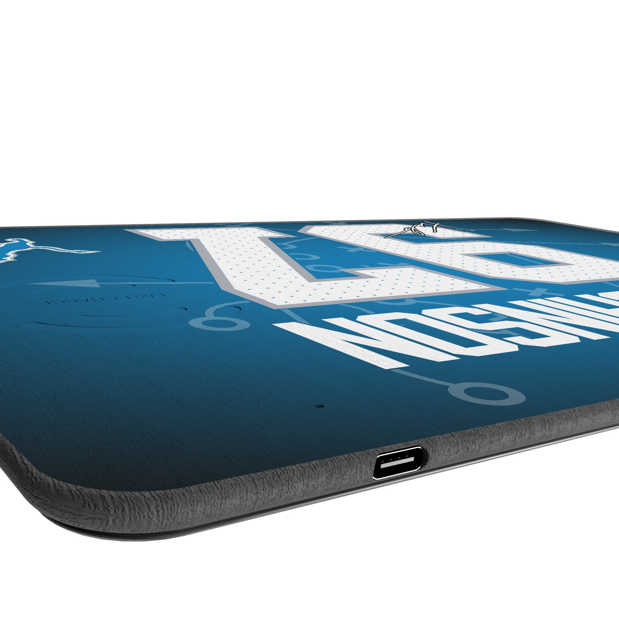 Aidan Hutchinson Detroit Lions 97 Wireless Charging Mouse Pad - 15W Fast Qi Charger for iPhone & Android - Perfect for Gaming, Office & Home Desk Setup