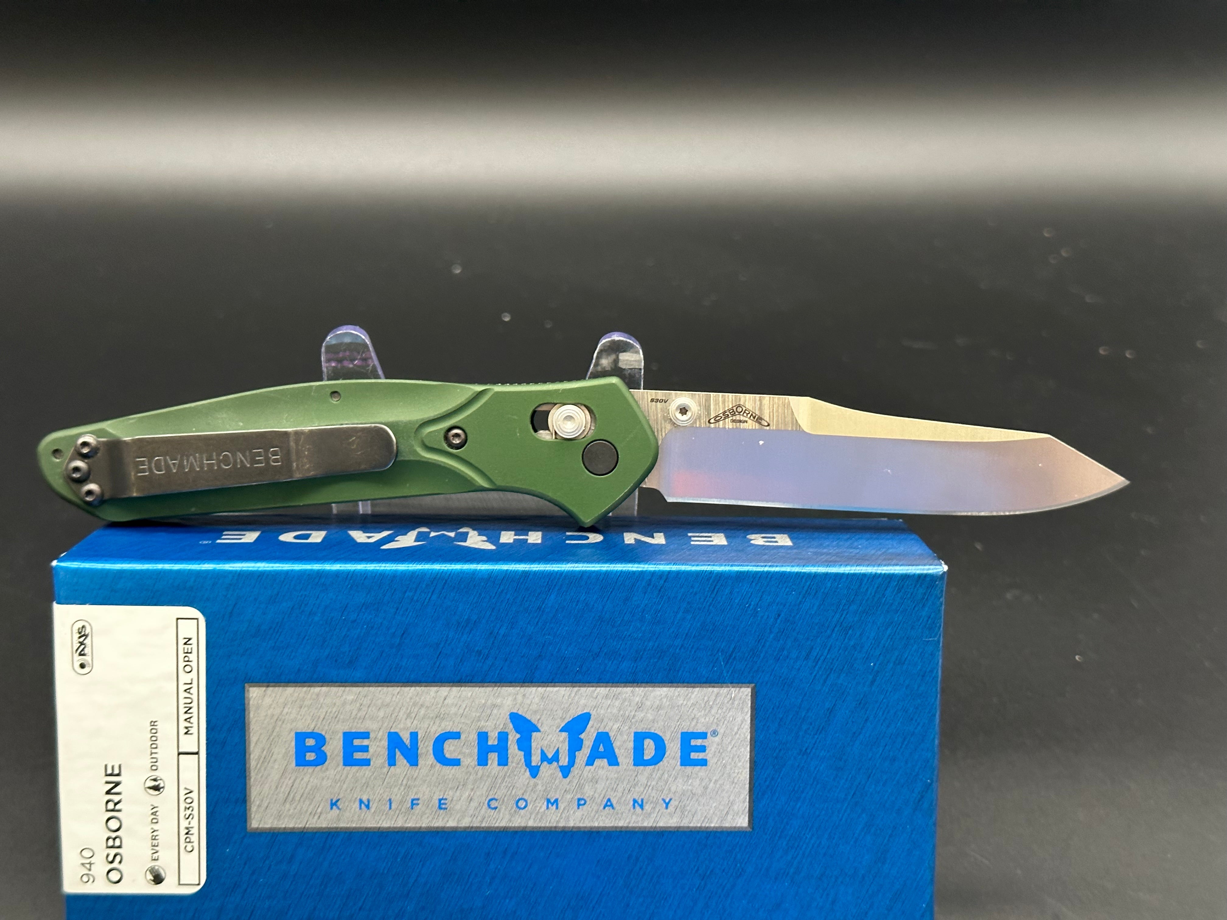Benchmade Osborne 940 Folding Knife - Green Aluminum Handle, S30V Steel Blade - Perfect for EDC, Outdoor & Camping Use