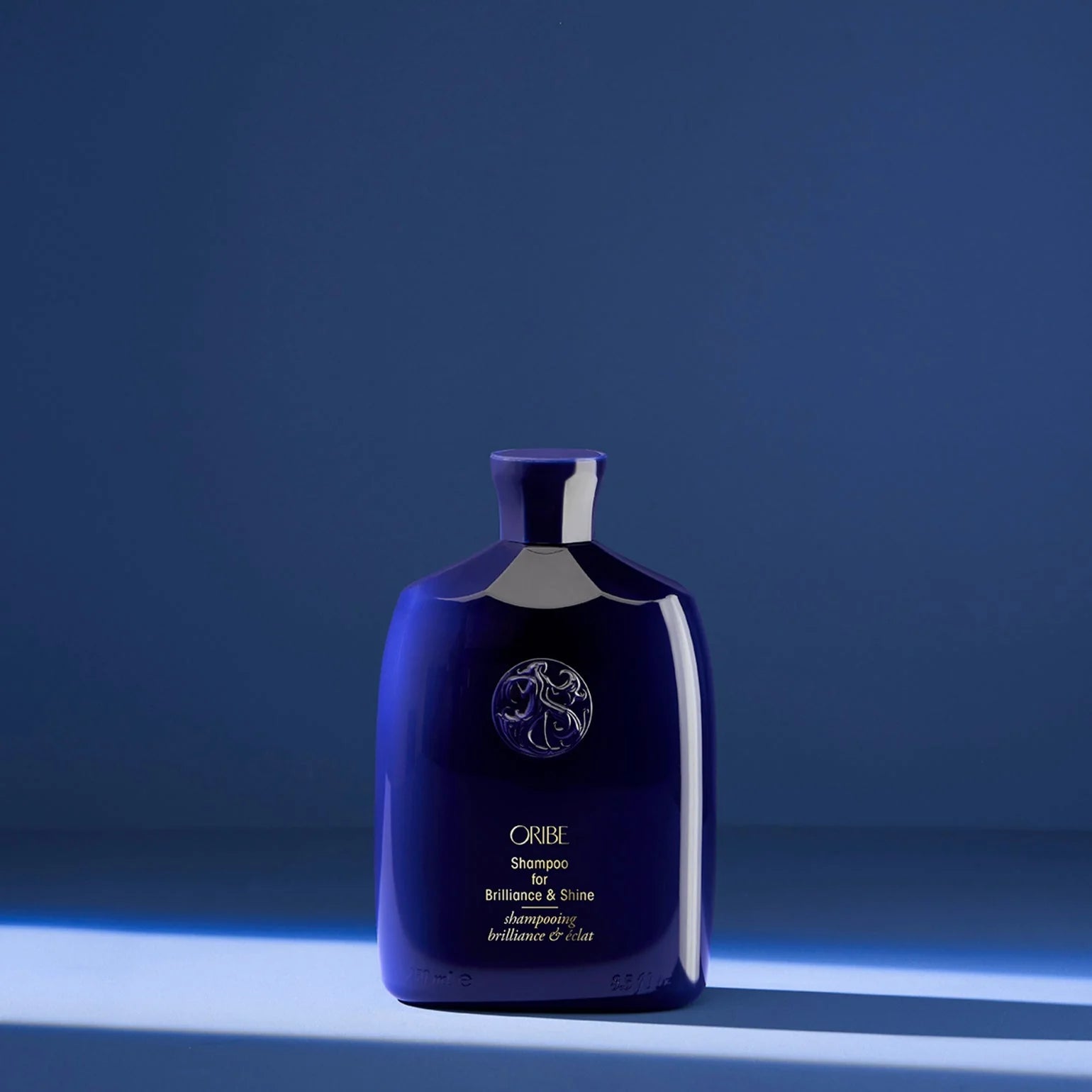 Oribe Shampoo for Brilliance & Shine - Volumizing & Color-Safe Hair Care for Shiny, Healthy Locks - Perfect for Daily Use & Salon-Quality Results at Home