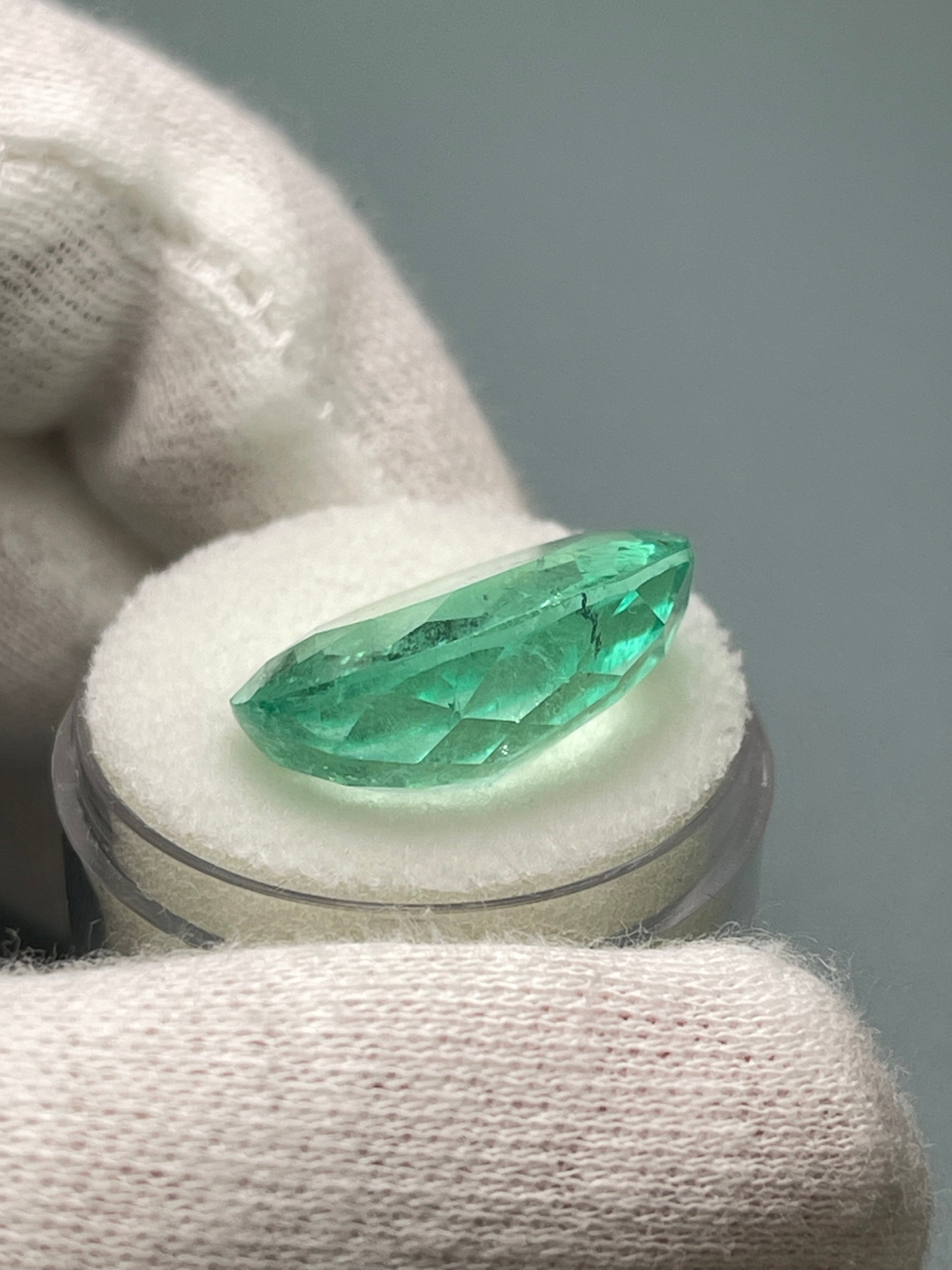 Premium 19.15tcw 20x18mm Oval Cut Loose Colombian Emerald Gemstone - Light Green Bubbly Natural Emerald for Jewelry Making, Engagement Rings & Luxury Gifts