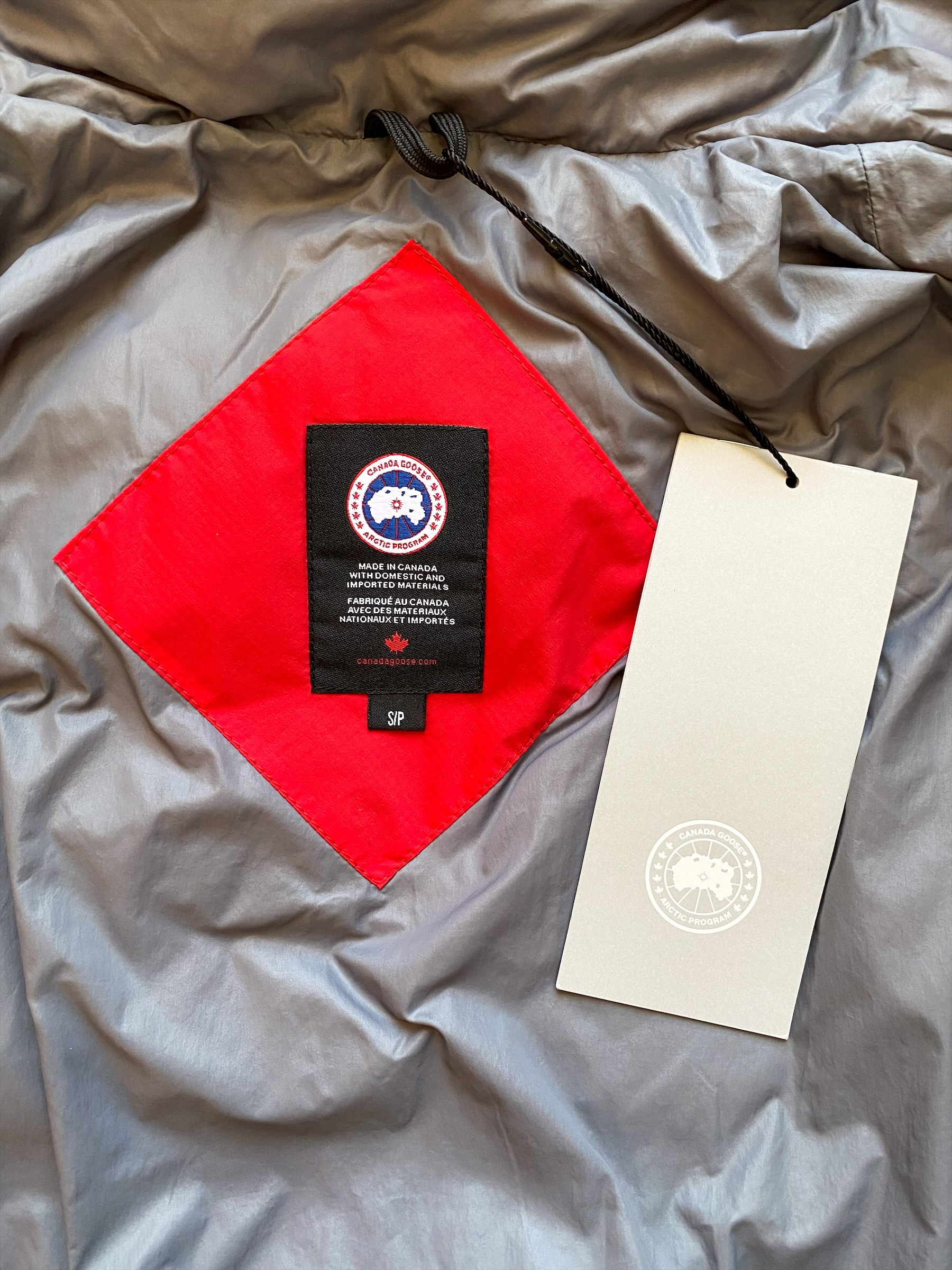 Canada Goose Red Armstrong Men's Winter Jacket - Waterproof Windproof Parka for Extreme Cold Weather - Perfect for Skiing, Hiking & Outdoor Adventures
