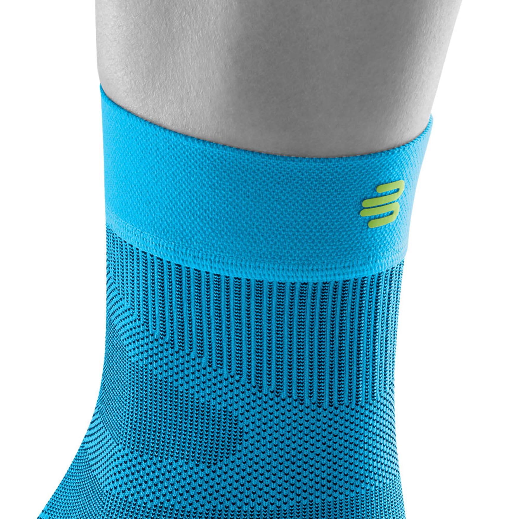 Bauerfeind Sports Compression Ankle Support Sleeve - Unisex Left/Right Ankle Brace for Running, Basketball, Soccer & Fitness - Rivera Small Size - Ideal for Injury Prevention & Recovery
