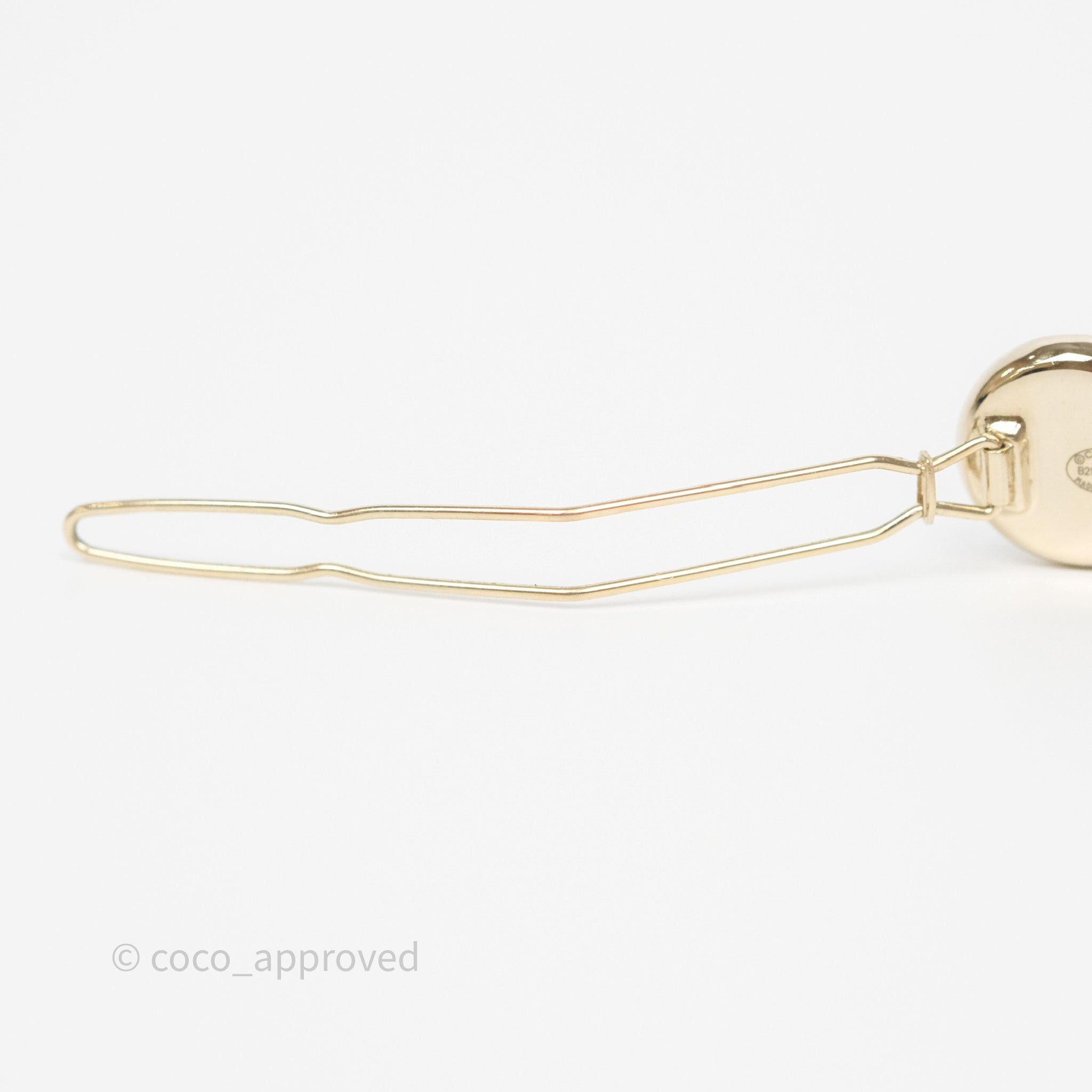 Chanel CC Coco Pearl Hair Clip Gold Tone 21P - Elegant Hair Accessory for Women, Perfect for Parties, Weddings & Special Occasions