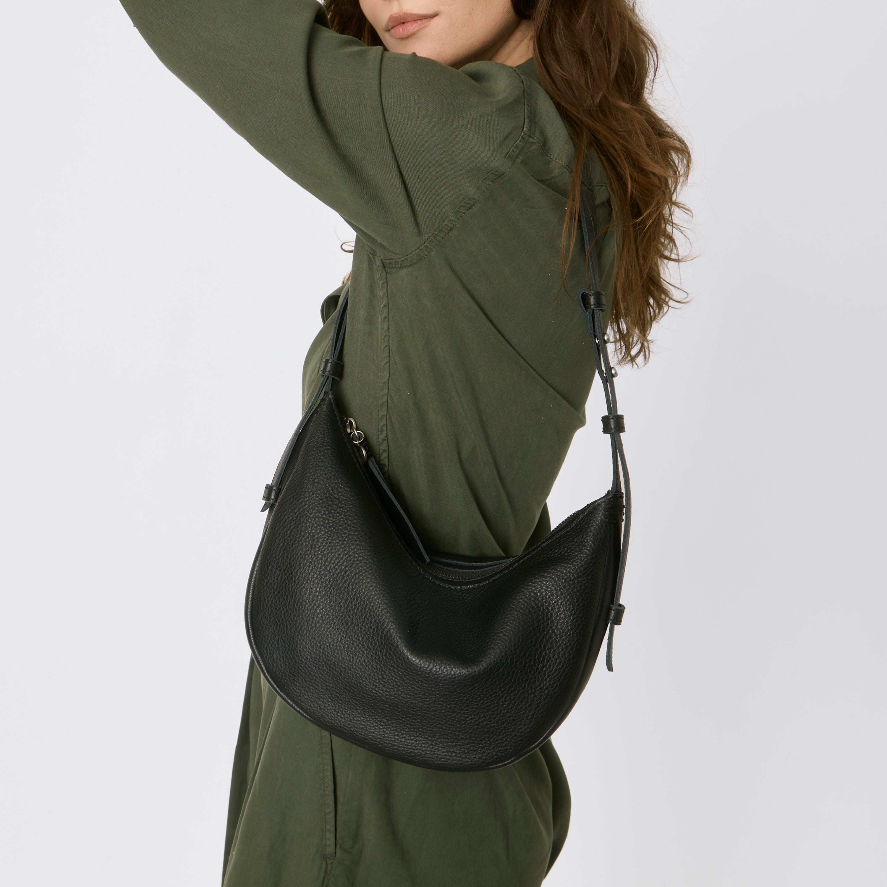 Stylish Tess Shoulder Bag for Women - Trendy Crossbody Purse with Adjustable Strap - Perfect for Work, Travel & Everyday Use