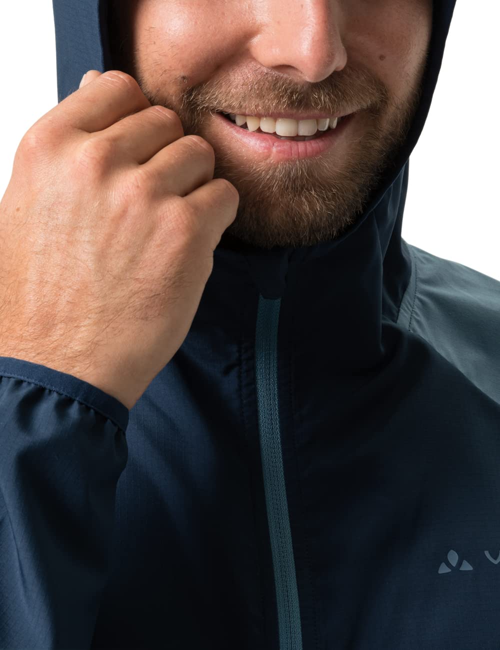 VAUDE Men's Qimsa Air Jacket - Lightweight Waterproof Hiking Jacket for Outdoor Adventures - Perfect for Camping, Trekking & Travel