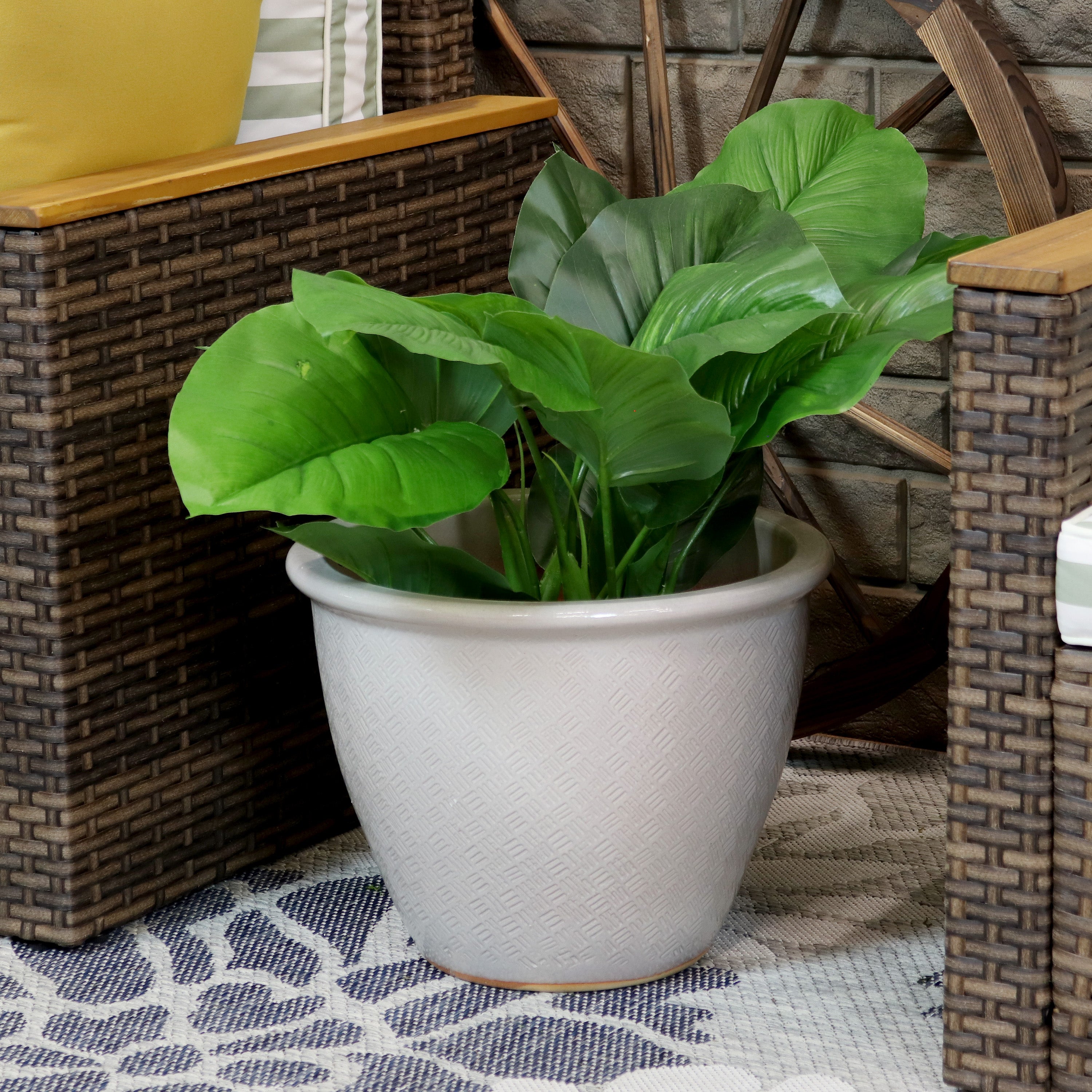 Sunnydaze Ocean Villa Glazed Ceramic Planter with Drainage Hole - 15 Inch Indoor/Outdoor Flower Pot for Plants, Succulents, Herbs - Perfect for Patio, Garden, Balcony Decor