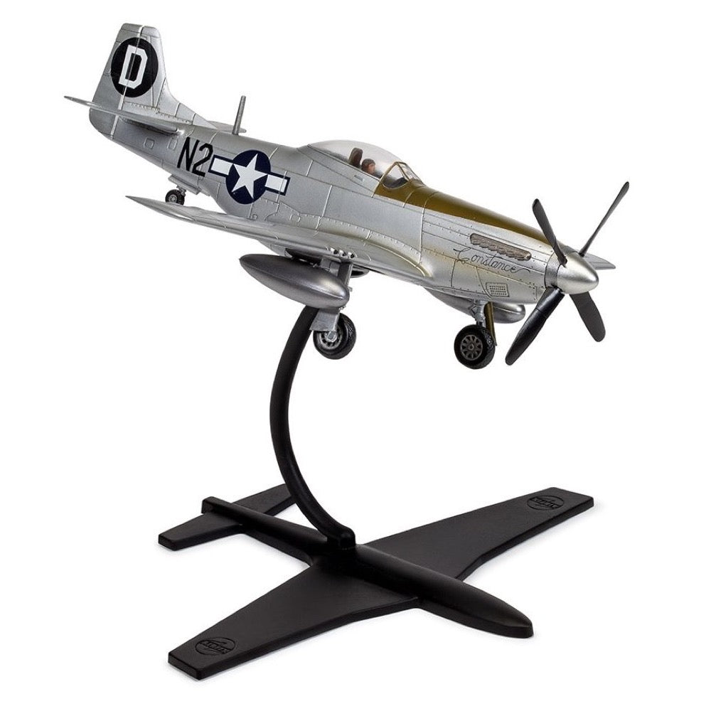 Airfix 55013 1/72 Scale North American P-51D Mustang Model Kit - WWII Fighter Plane Starter Set for Hobbyists & Collectors - Perfect for Display, Gifts & Historical Aviation Enthusiasts