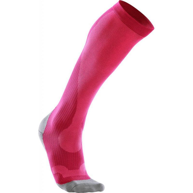 2XU Compression Performance Run Socks for Men & Women - Moisture Wicking Running Socks with Arch Support - Ideal for Marathon, Training & Athletic Performance
