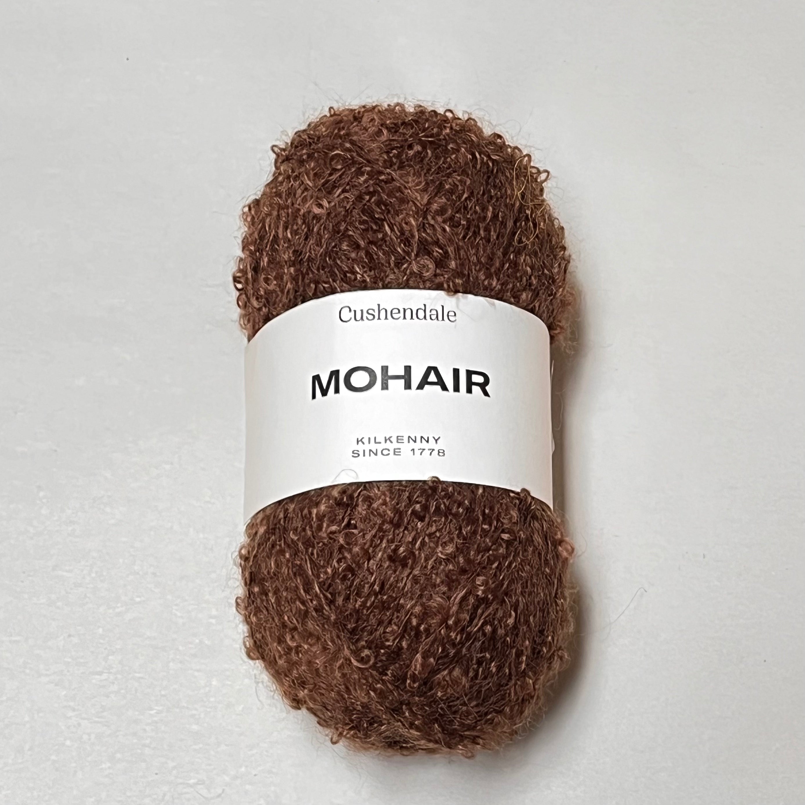Premium Soft Mohair Yarn for Knitting - Natural Chestnut Brown Handmade Wool Yarn for Sweaters, Scarves & Winter Crafts - Cozy DIY Knitting Projects for Cold Weather