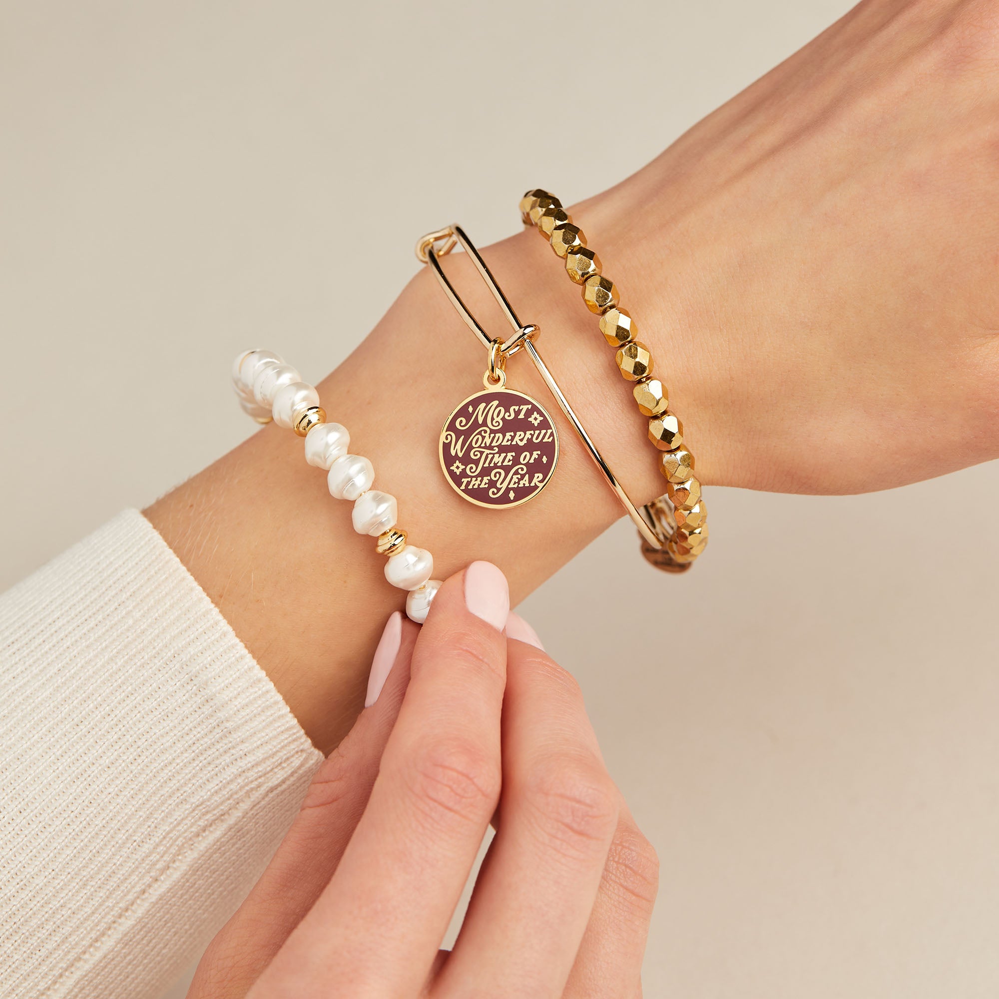 Christmas Charm Bangle Set of 3 - Holiday Jewelry for Women, Festive Bracelet Gift for Christmas Party & Family Gatherings