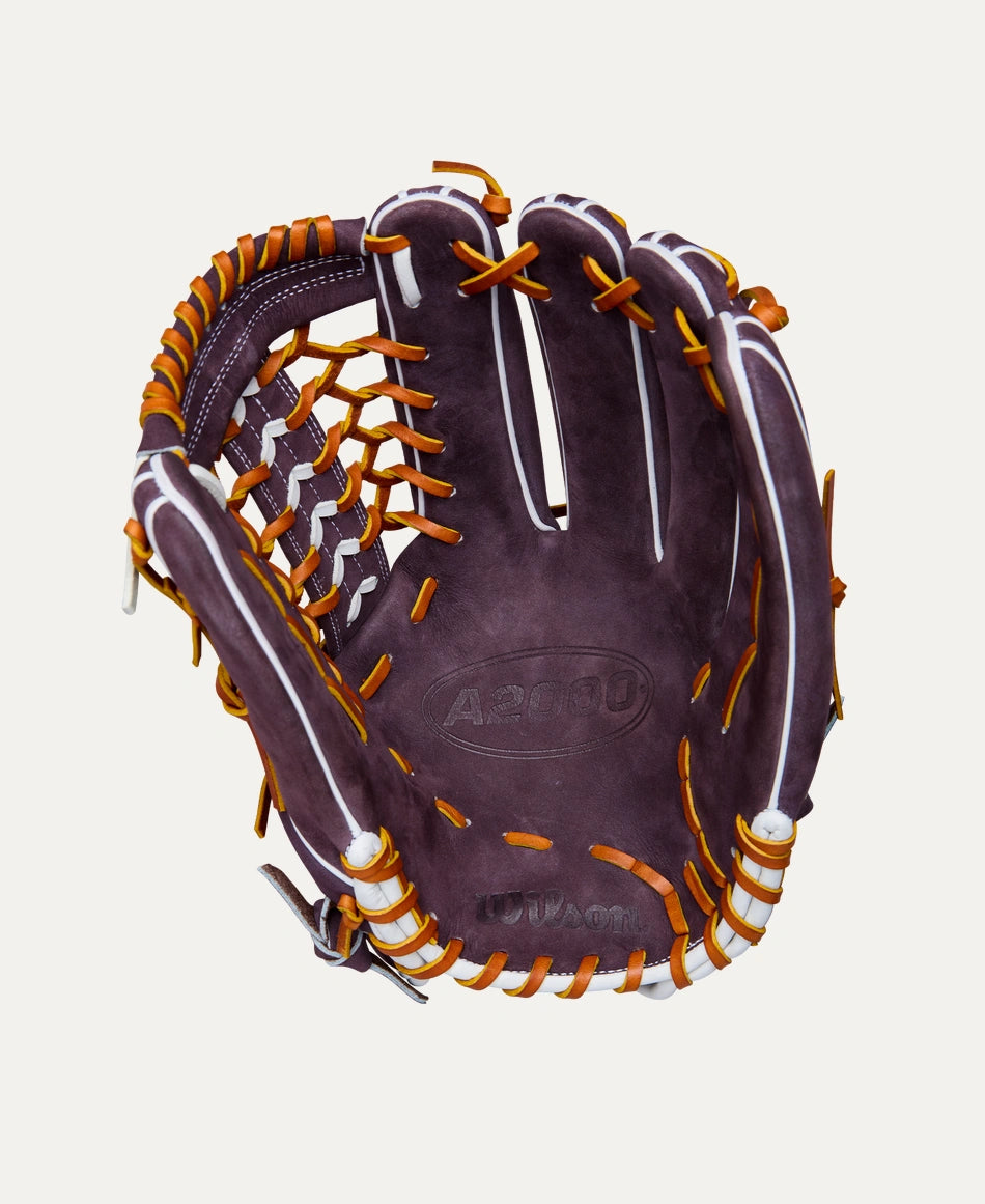 Wilson A2000 Fastpitch Softball Glove - 12.5