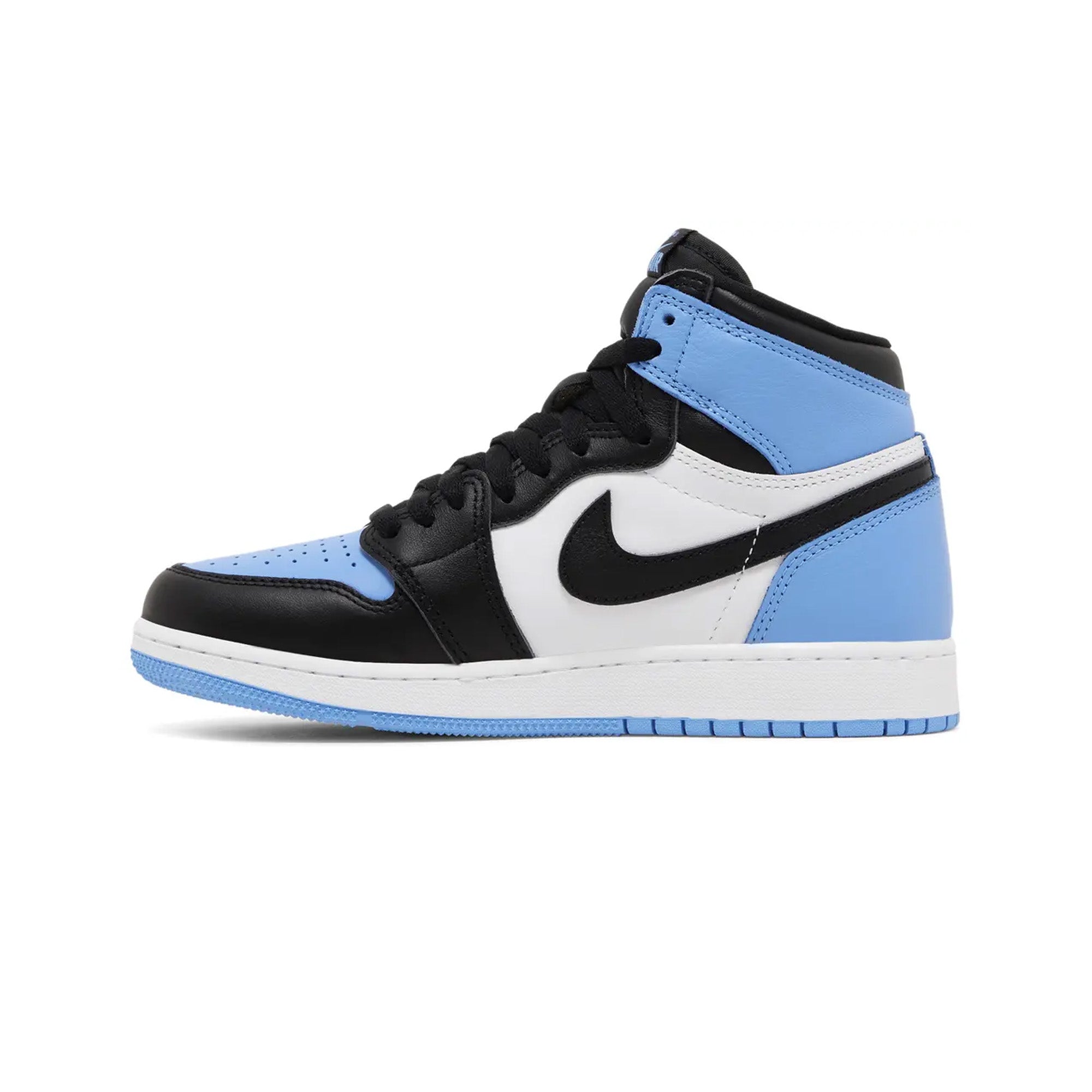 Air Jordan 1 Retro High OG 'UNC Toe' GS Sneakers (2023) - Classic Blue & White Basketball Shoes for Women & Girls - Perfect for Streetwear, Casual Outfits & Sneaker Collectors