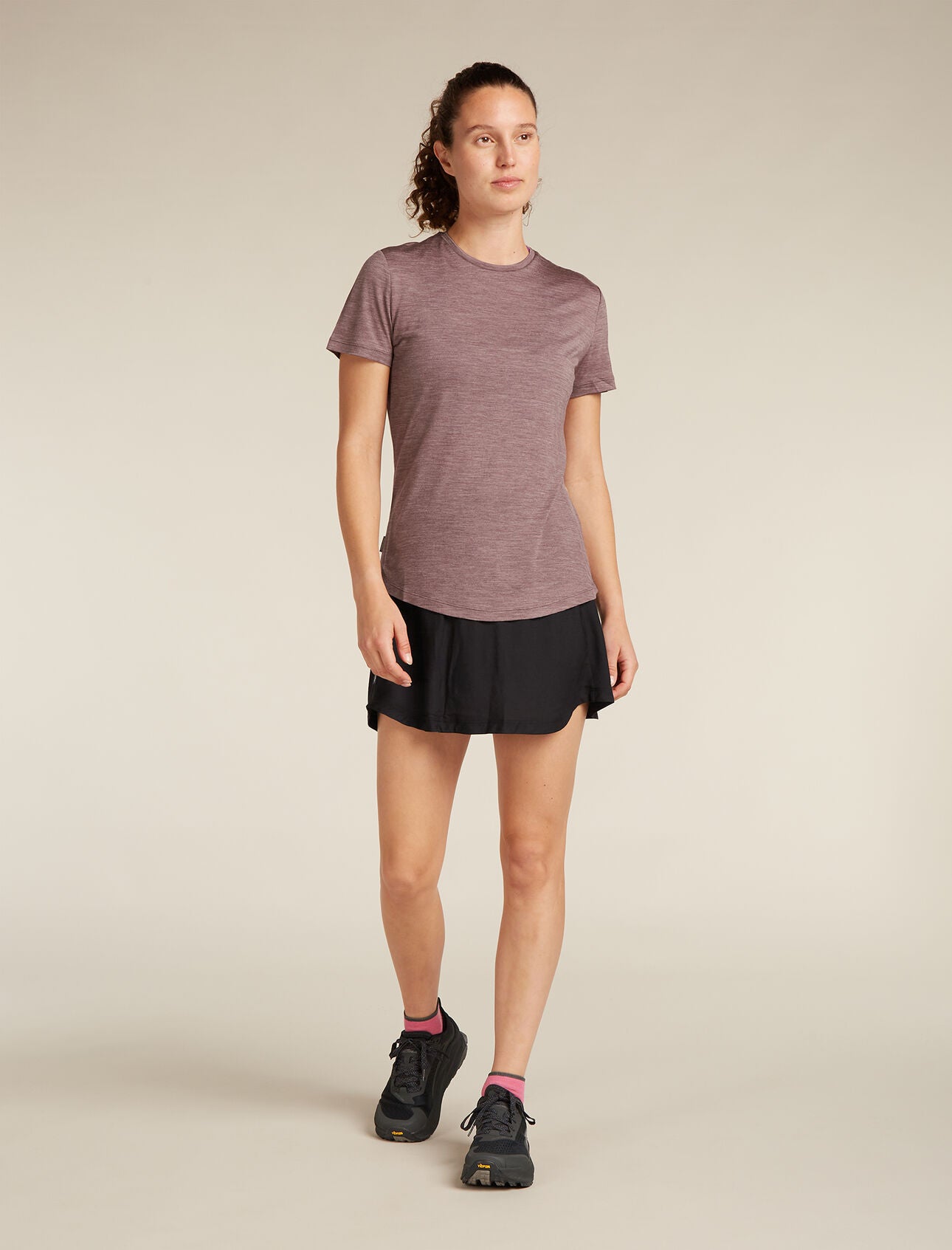 Icebreaker Sphere III SS Tee Women's - Merino Wool Short Sleeve Shirt for Hiking, Travel & Outdoor Activities