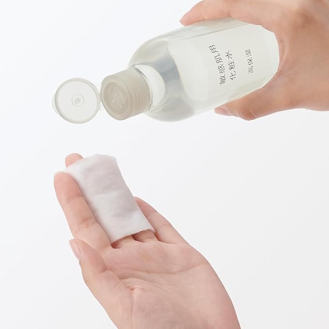 Muji Toning Water for Sensitive Skin - Deep Moisture Facial Toner 300ml | Hydrating & Soothing for Dry Skin | Perfect for Daily Skincare Routine & Travel