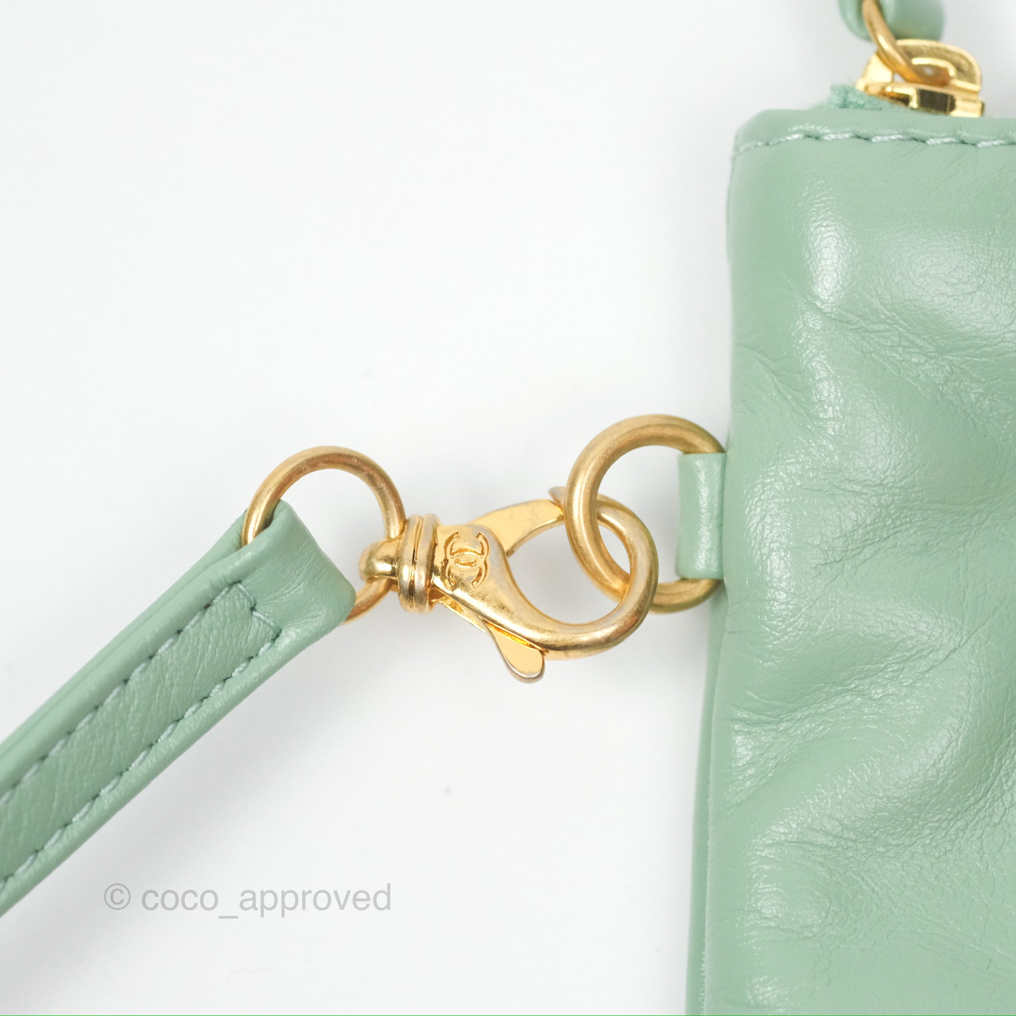 Chanel 22 Small Handbag in Mint Green Shiny Aged Calfskin with Gold Hardware - Luxury Crossbody Bag for Women, Perfect for Date Night & Special Occasions