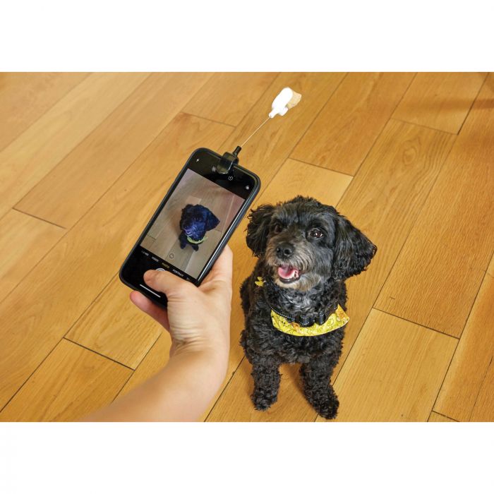 Kikkerland Dog Treat Selfie Clip - Fun Pet Accessory for Training & Photos - Perfect for Dog Lovers & Social Media
