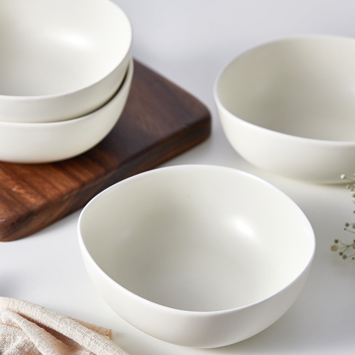 Delilah Porcelain Bowl Set - 6-Piece Dinnerware Set for Soup, Salad & Dessert | Elegant & Durable for Everyday Use & Entertaining
