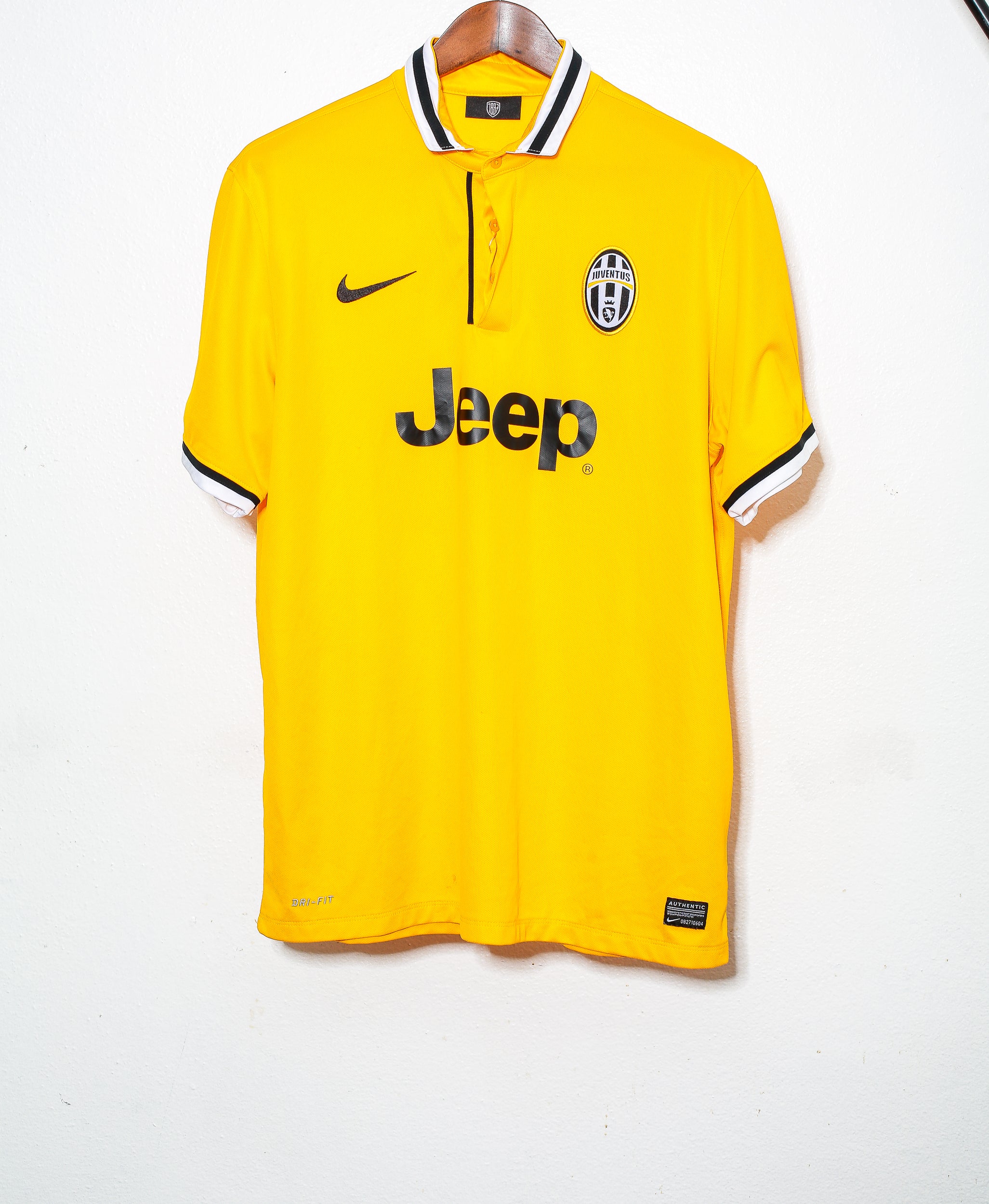 2003 Juventus Away Jersey #10 Tevez - XL Size Soccer Shirt for Fans & Collectors - Perfect for Matchdays, Gifts, and Sports Memorabilia