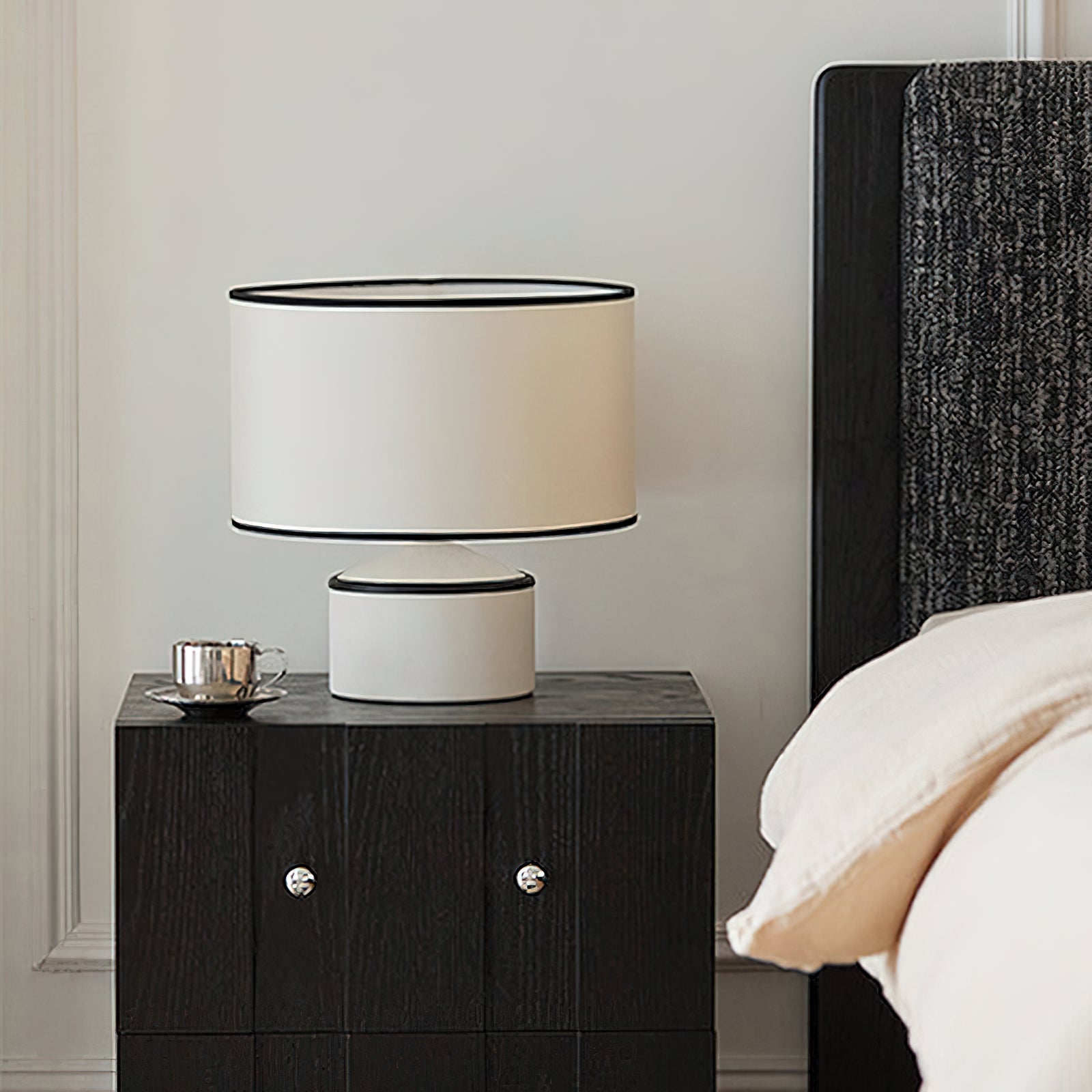 Modern Cyls Table Lamp - Adjustable LED Desk Light with USB Port for Home Office, Bedroom & Study - Perfect for Reading, Working & Nightstand Lighting