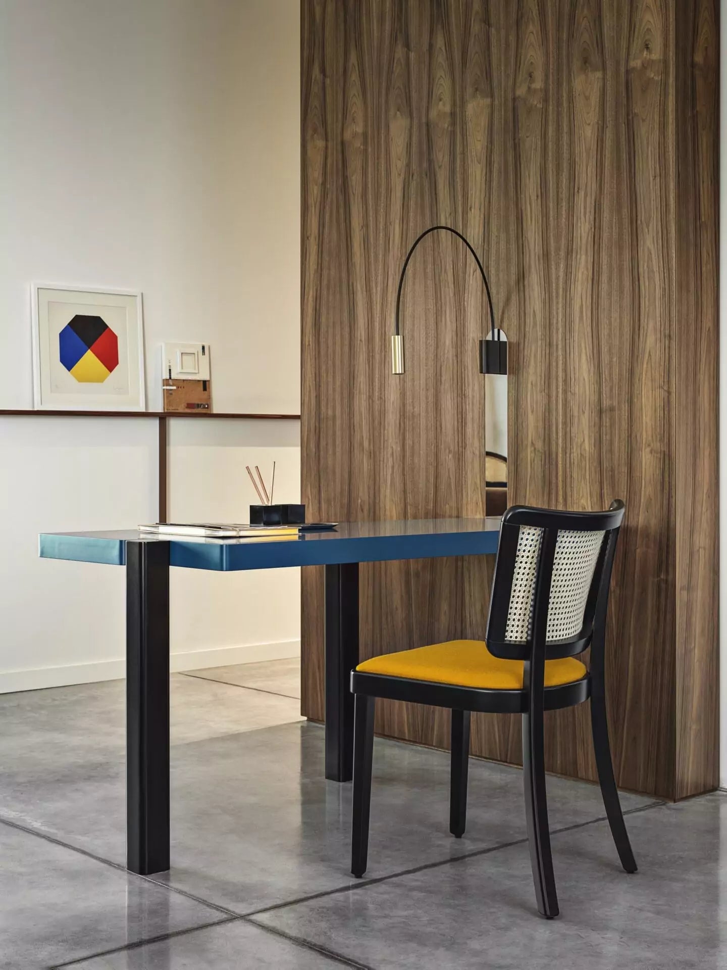 GTV Solden Bentwood Chair - Modern Wooden Dining Chair for Kitchen, Restaurant & Home Decor - Comfortable & Stylish Seating Solution