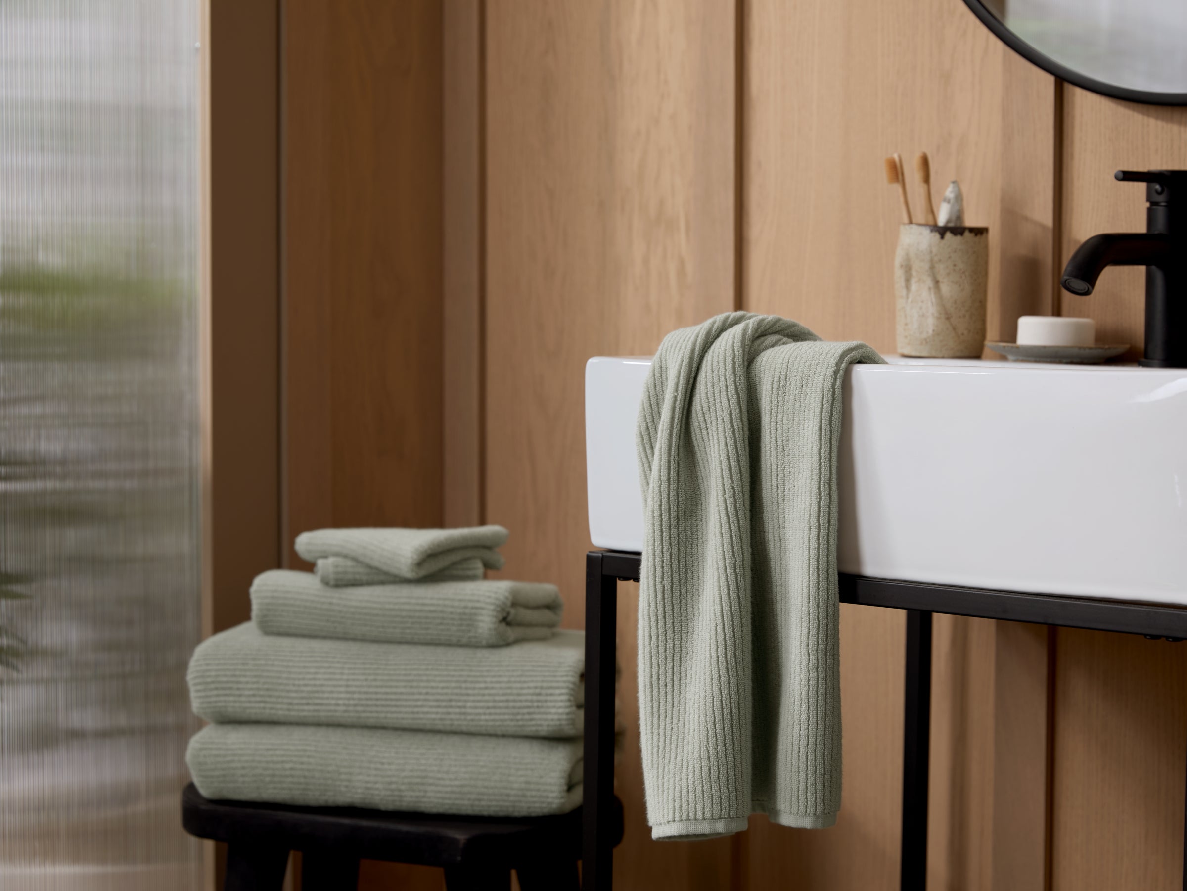2+2 Soft Rib Bath Towel Set - Ultra Absorbent & Luxurious Sage Green Bath Towels for Spa, Bathroom & Poolside Use