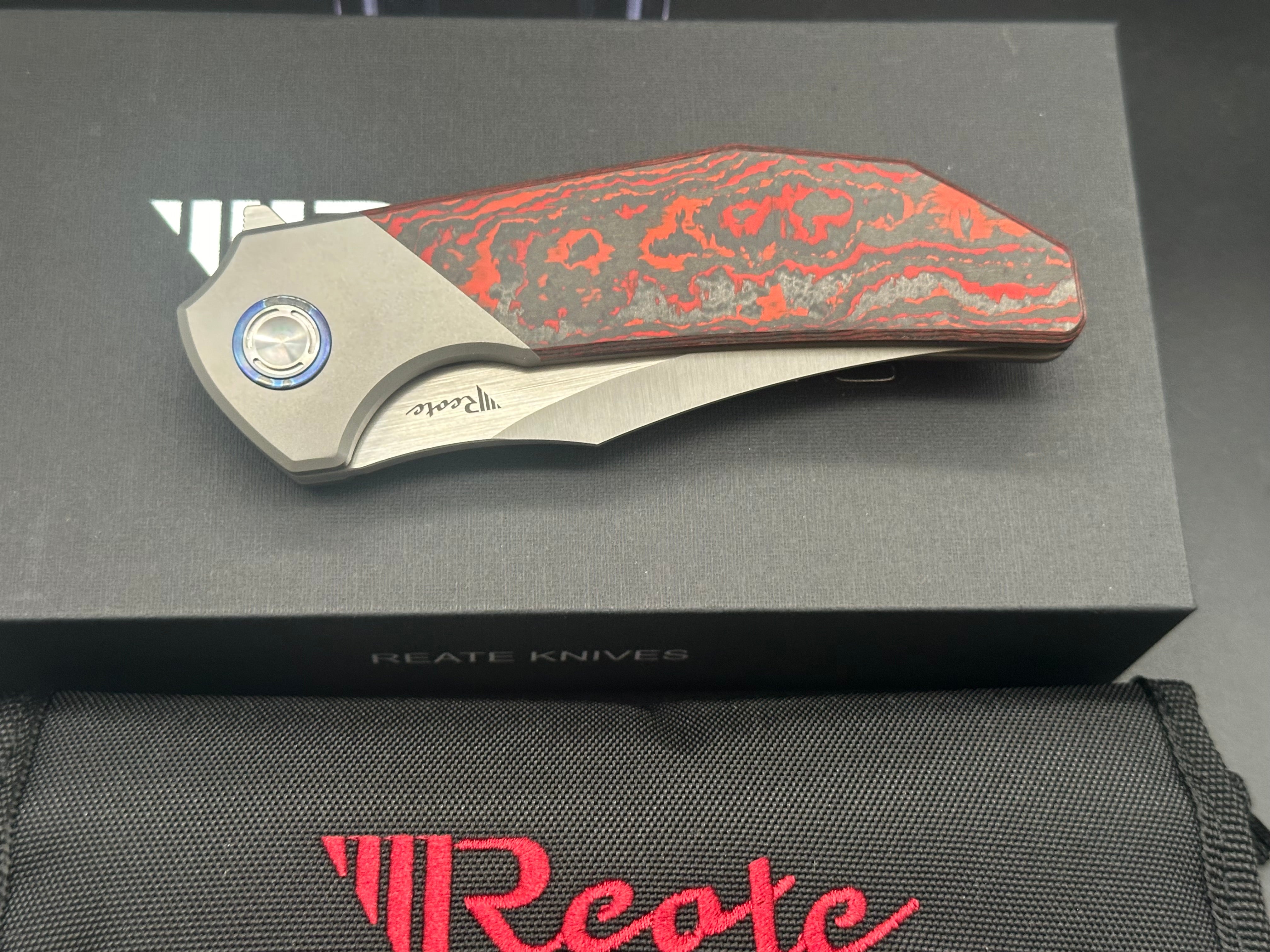 REATE KNIVES TIGER LAVA FLOW Folding Pocket Knife - M390 Steel Plain Edge Blade, Fat Carbon Fiber Handle, Belt Satin Finish | EDC, Outdoor Survival, Camping, Hunting Gear