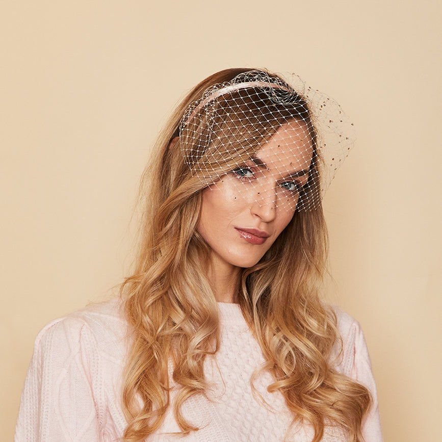 Halsey Satin Birdcage Veil - Elegant Wedding Face Cover with Delicate Lace Trim | Perfect for Bridal Accessories, Vintage Themed Weddings & Photo Shoots