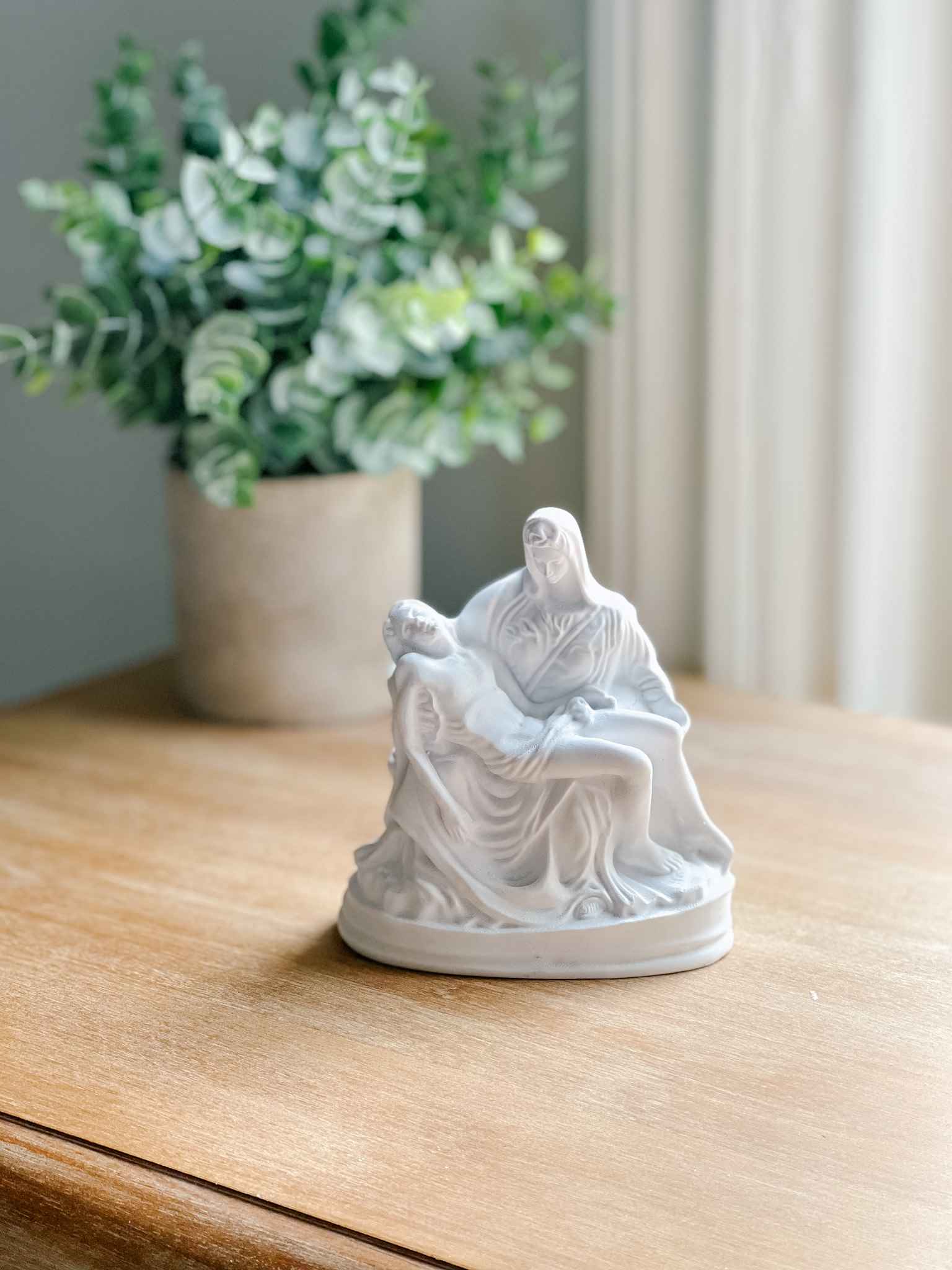 Pieta Statue - Handcrafted Virgin Mary & Jesus Sculpture for Home Decor, Garden, and Church Altar | Religious Art & Christian Gift