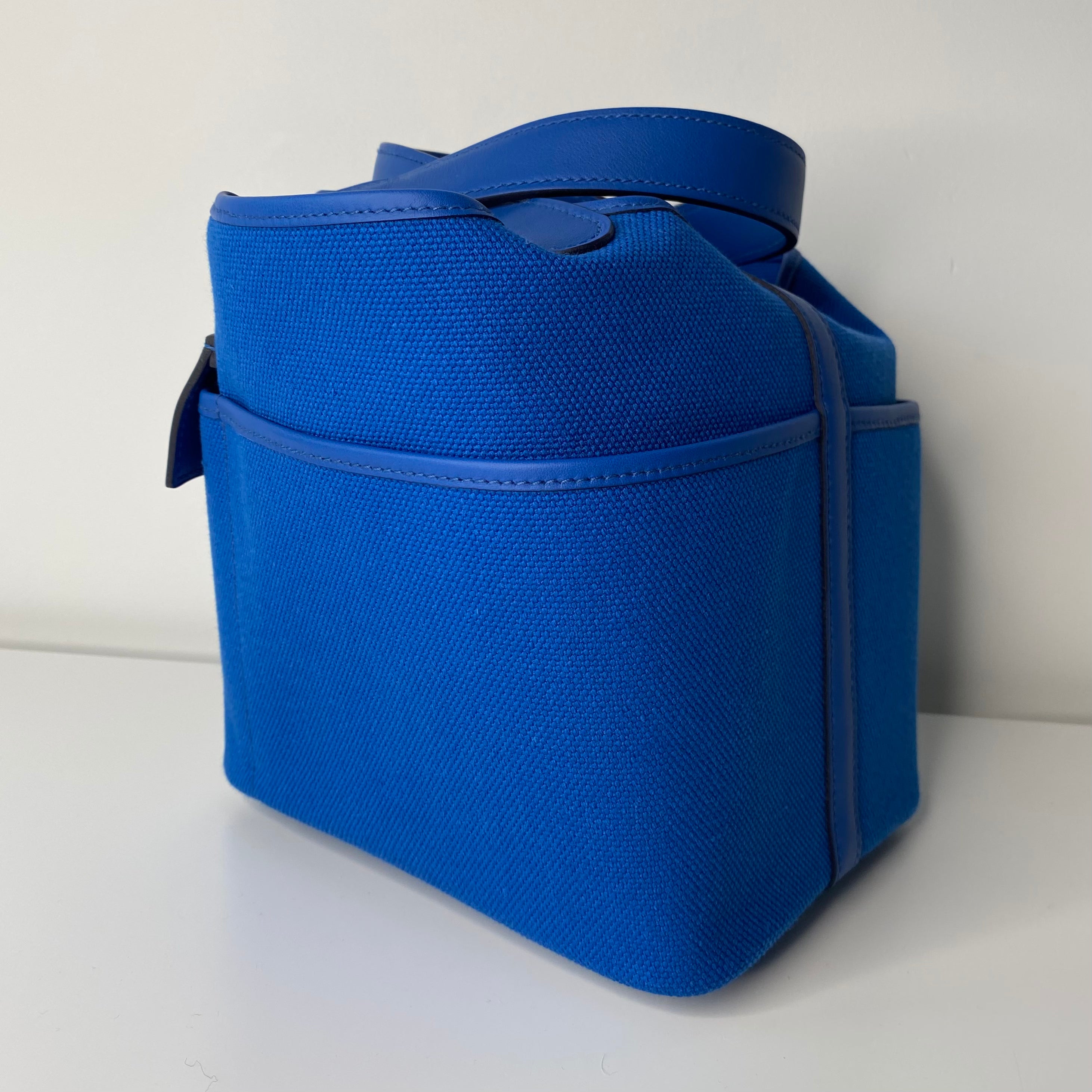 Authentic Hermes Picotin 18 Bag in Bleu Agate with Palladium Hardware - Perfect for Everyday Use, Work & Travel Accessories