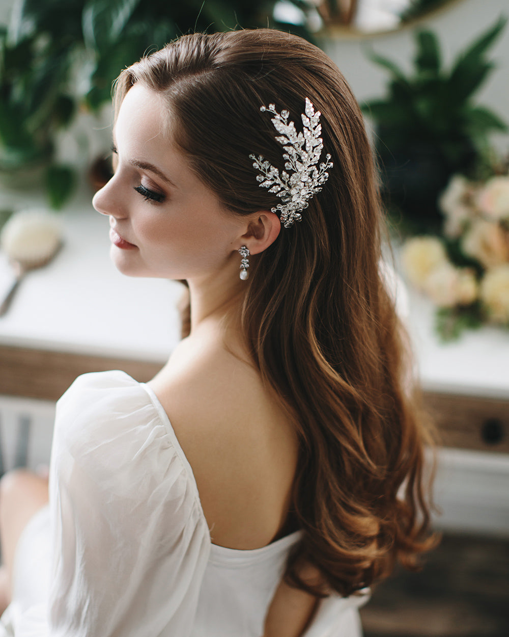 Elegant Marlena Wedding Comb - Bridal Hair Accessory for Bridesmaids, Bride & Special Occasions | Perfect for Weddings, Prom & Formal Events