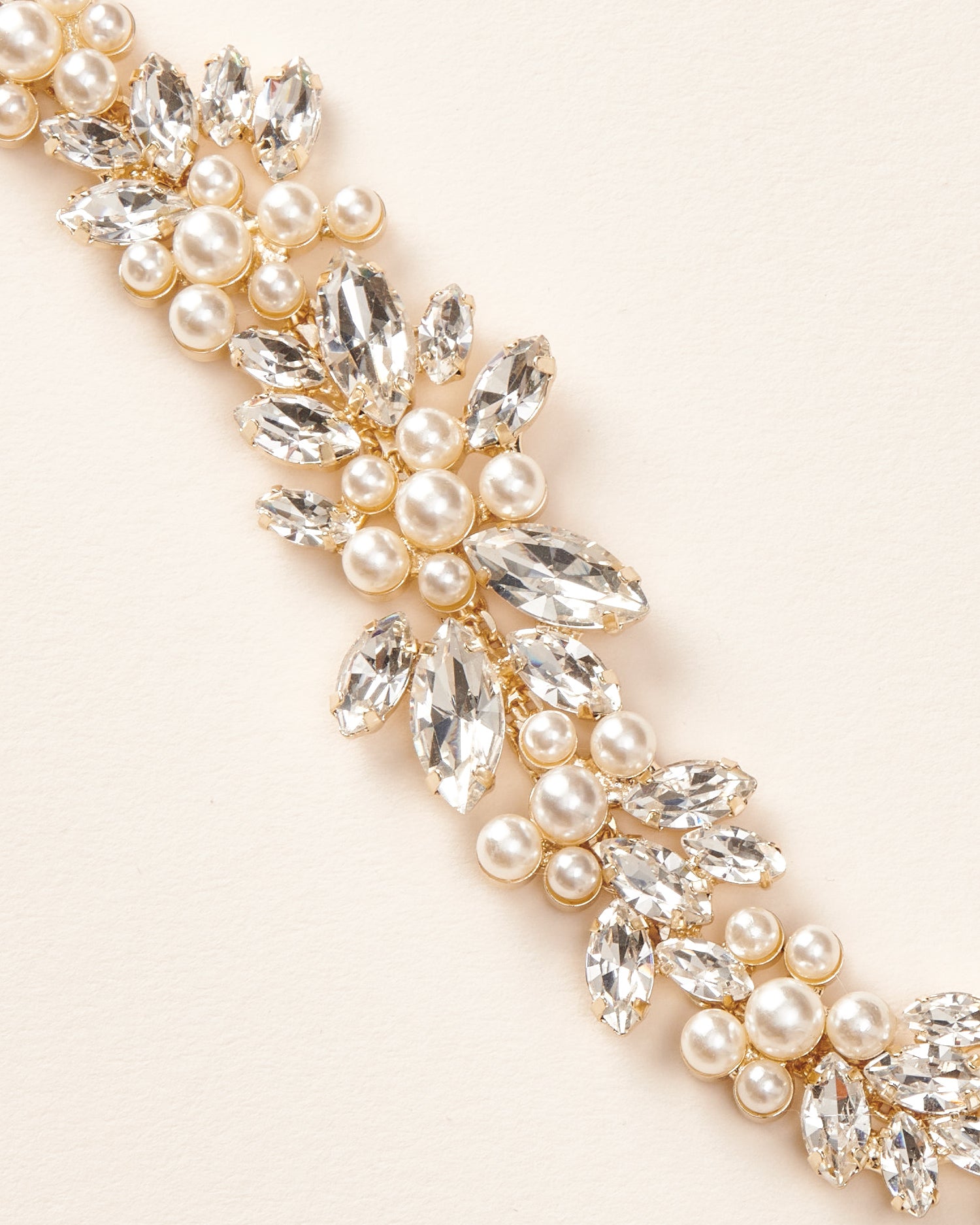 Verona Bracelet for Women - Elegant Gold & Silver Adjustable Chain Bracelet - Perfect for Everyday Wear, Gifts & Special Occasions