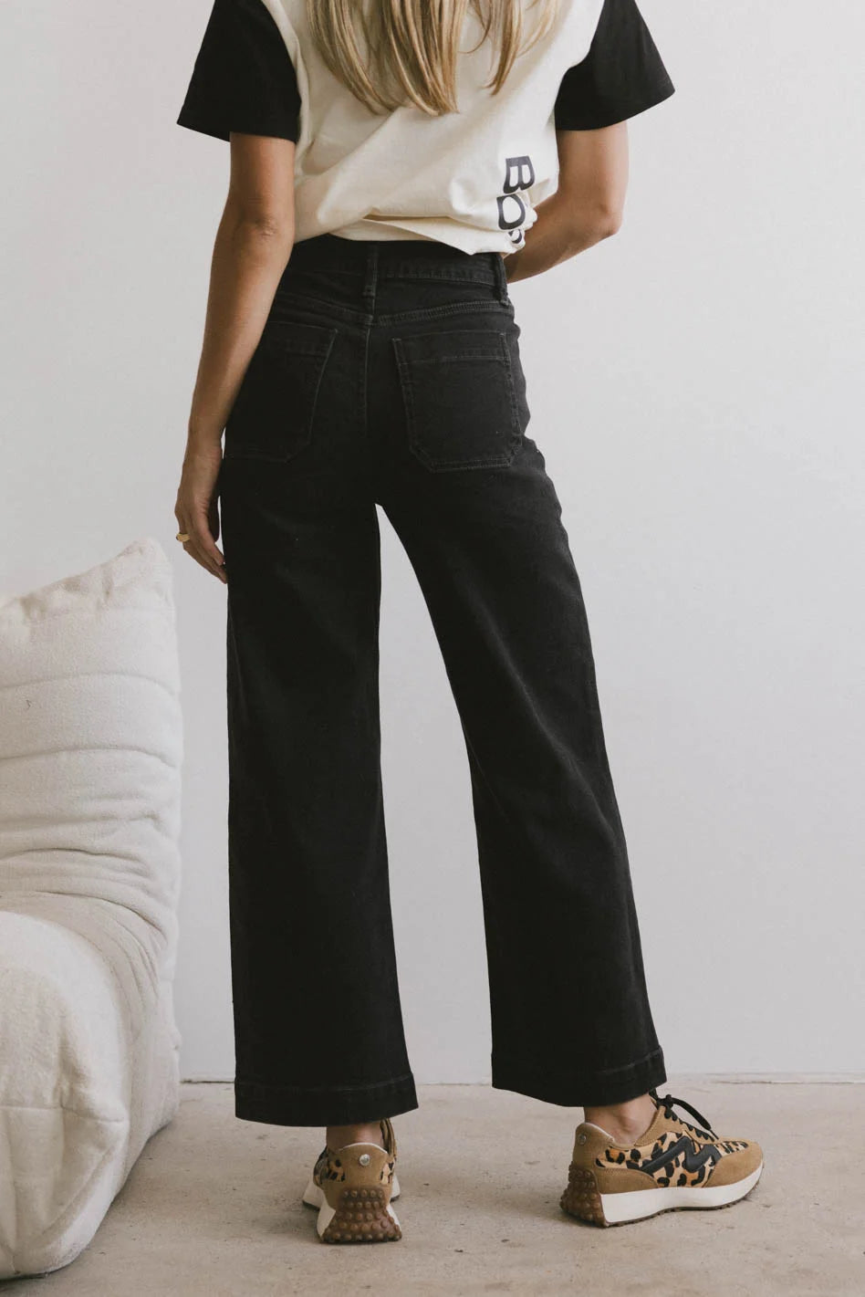 Leila Women's High Waist Wide Leg Jeans - Black Denim Pants for Casual & Office Wear | Comfortable Stretch Fabric