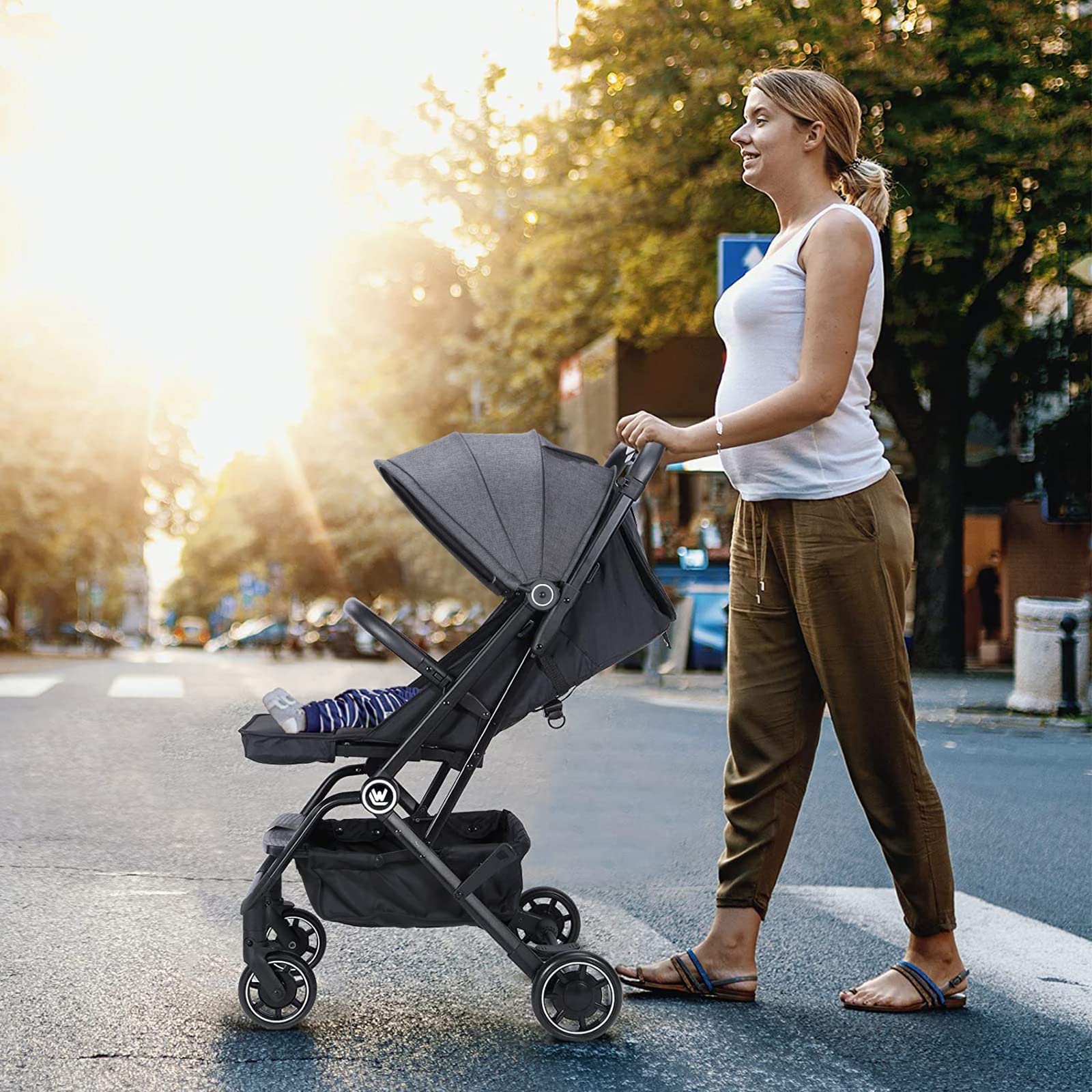 **Lightweight Compact Baby Stroller with Sleep Shade & Oversize Basket - One-Hand Foldable Travel Stroller for Airplane, Shopping, and Daily Use**