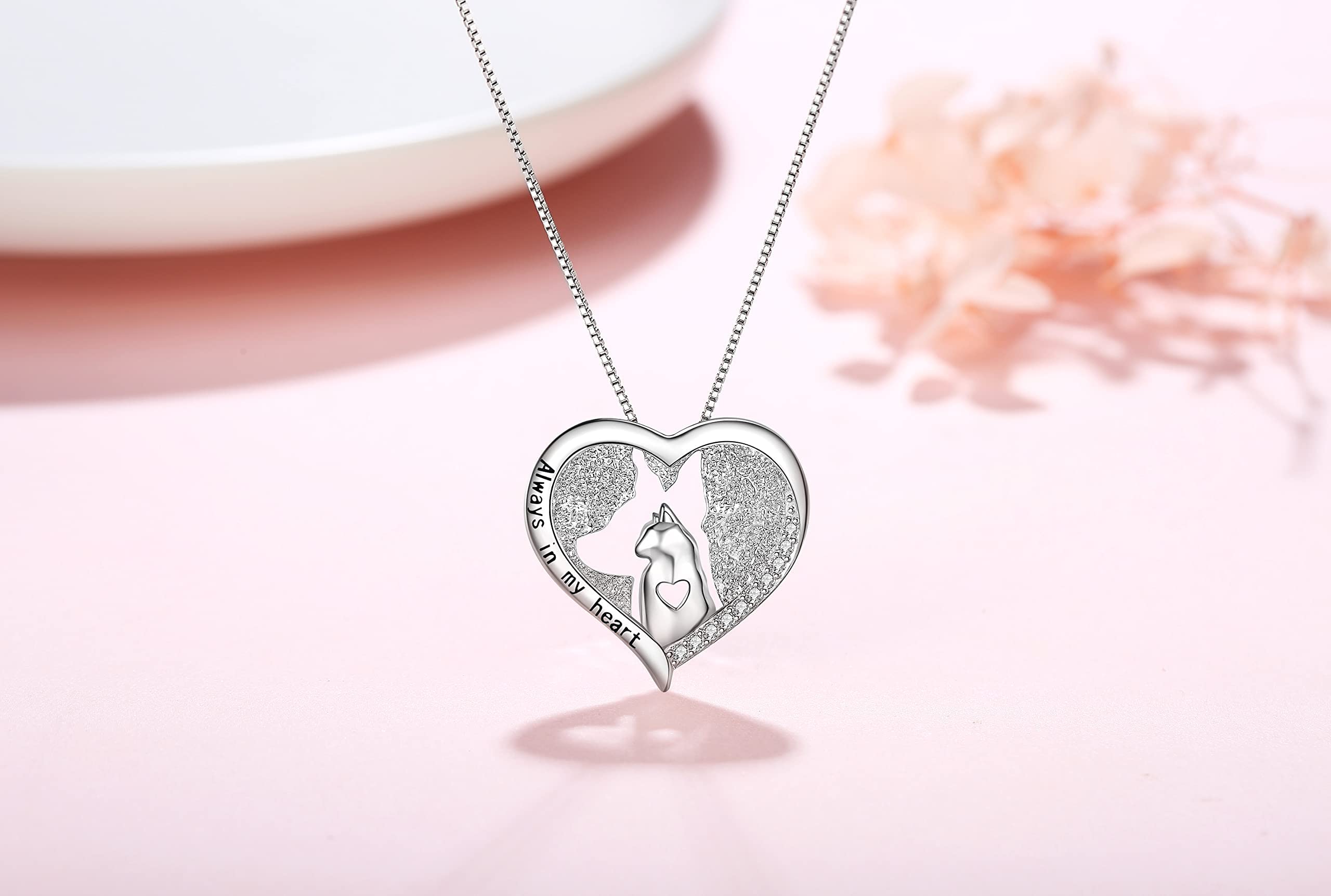 925 Sterling Silver Cute Cat & Dog Pendant Necklace - Dainty Animal Jewelry for Women & Girls - Perfect Birthday Gift for Pet Lovers - Great for Everyday Wear, Date Nights & Special Occasions