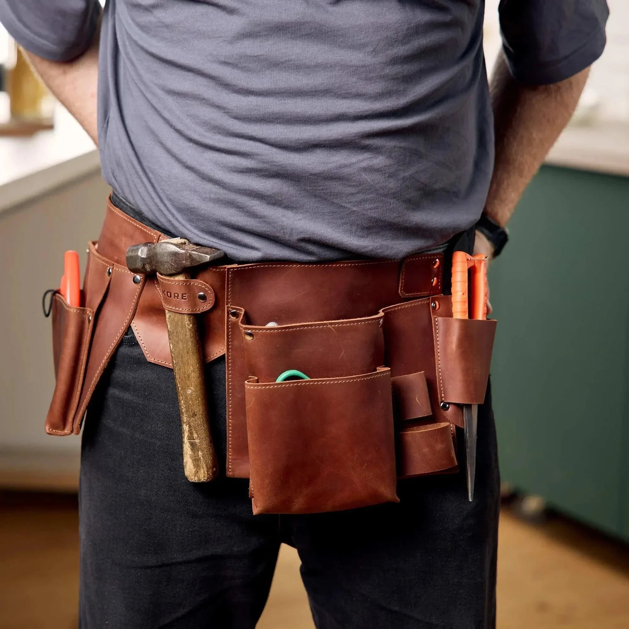 Heavy Duty Tool Belt Holster for Carpenters & Construction Workers - Adjustable & Durable Work Belt Holder for Hammers, Drills & Tools - Perfect for DIY Projects & Professional Job Sites