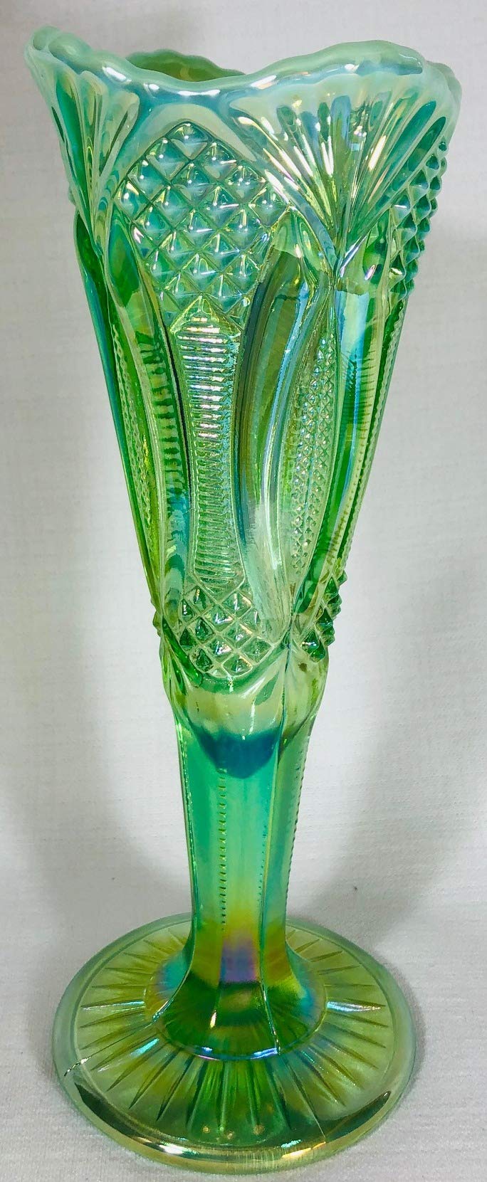 Vintage Green Opalescent Carnival Glass Vase - Diamond Pattern Handmade in USA | Perfect for Home Decor, Wedding Centerpieces & Gift Ideas