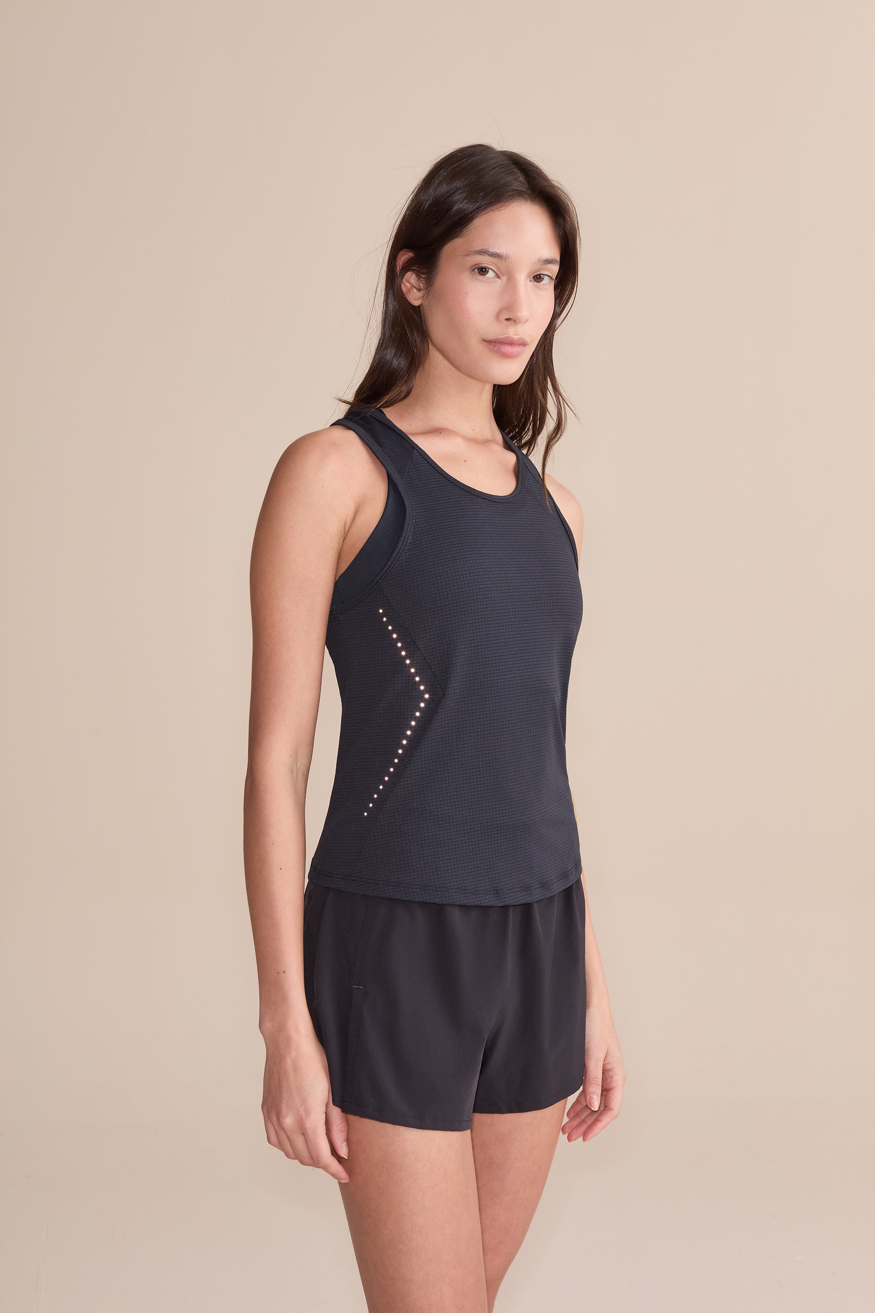 Trophy Air Move® Tank Top for Women - Lightweight & Breathable Workout Shirt - Perfect for Running, Yoga & Gym