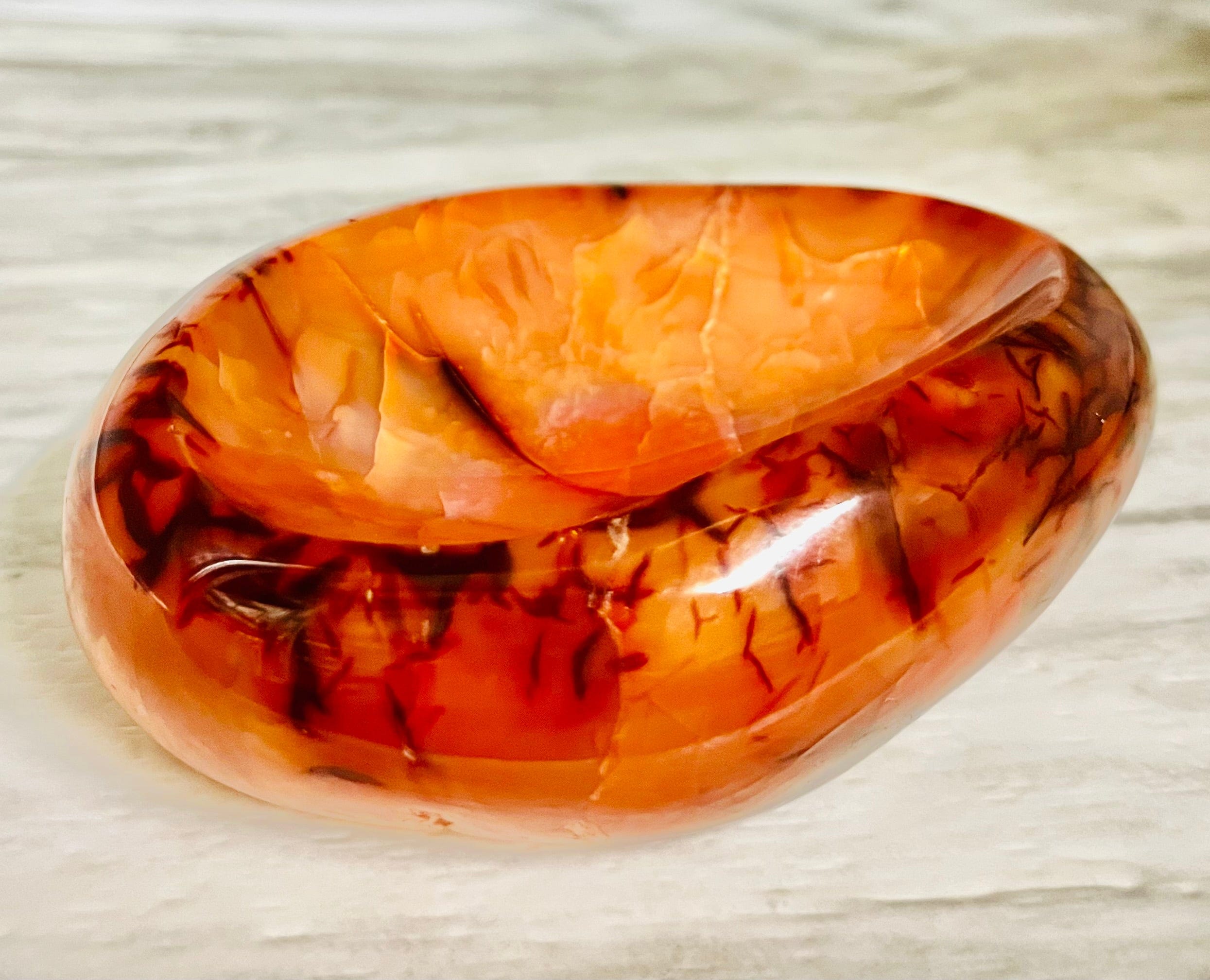 Handmade Carnelian Stone Bowl - Natural Healing Crystal for Meditation, Yoga & Home Decor - Perfect for Aromatherapy, Jewelry Display & Spiritual Practices