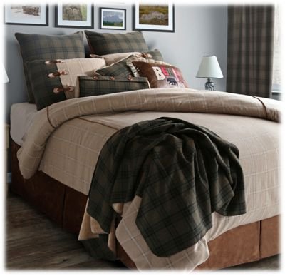 Carstens Cedar Hills 4-Piece Twin Size Bedding Set - Soft & Comfortable Quilt, Pillowcases & Sheet - Perfect for Kids' Rooms, Guest Beds & Dormitories