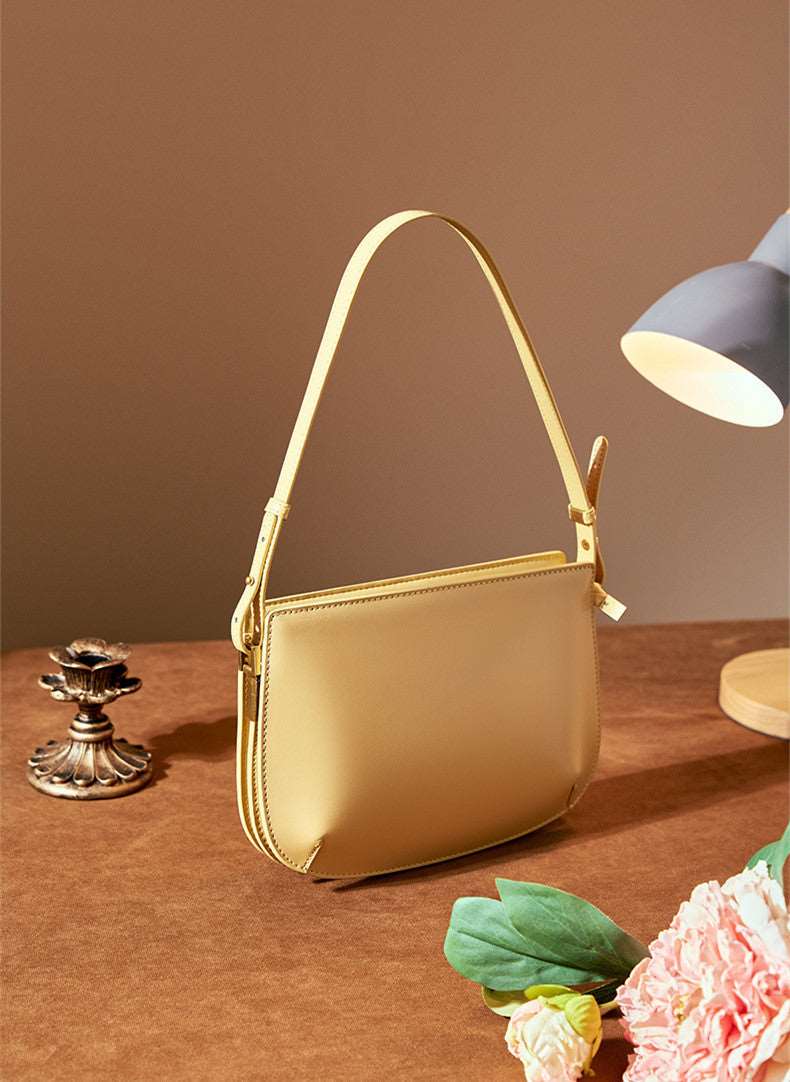 Stylish Mini Crossbody Bag for Women - Fashionable Small Shoulder Purse - Perfect for Everyday Use, Travel & Date Nights