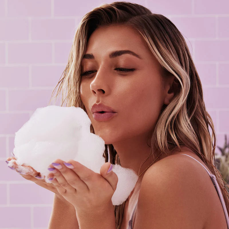 Kylie Cosmetics Lavender Bubble Bath Foam - Relaxing & Moisturizing Bath Soak for Stress Relief & Skin Hydration | Perfect for Spa Nights, Self-Care Routines & Gift Giving