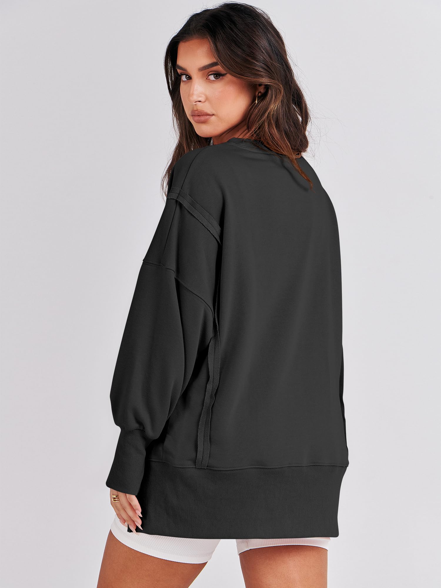 ANRABESS Women's Oversized Sweatshirt - Soft Crewneck Long Sleeve Pullover - Casual Loose Fit with Side Slits - Cozy Fall Winter Fashion 2025 - Perfect for Lounge, Travel & Streetwear Outfits