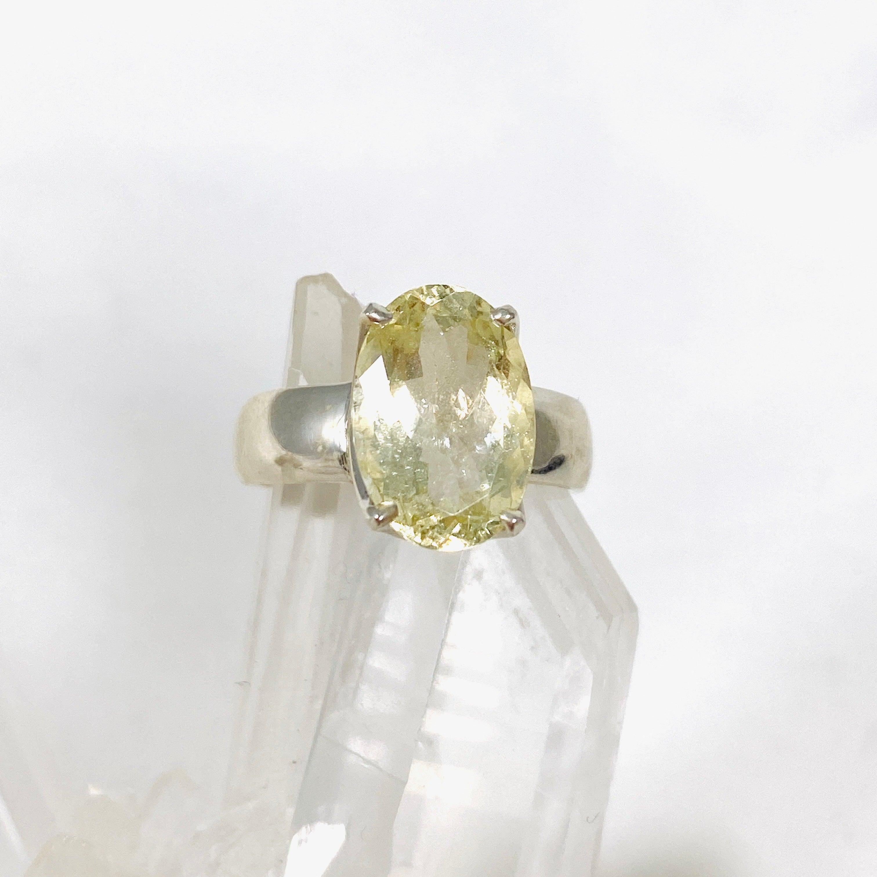 Heliodor Golden Beryl Faceted Oval Ring - Size 6.5 PRGJ324 - Elegant Jewelry for Women, Perfect for Weddings, Anniversaries & Special Occasions