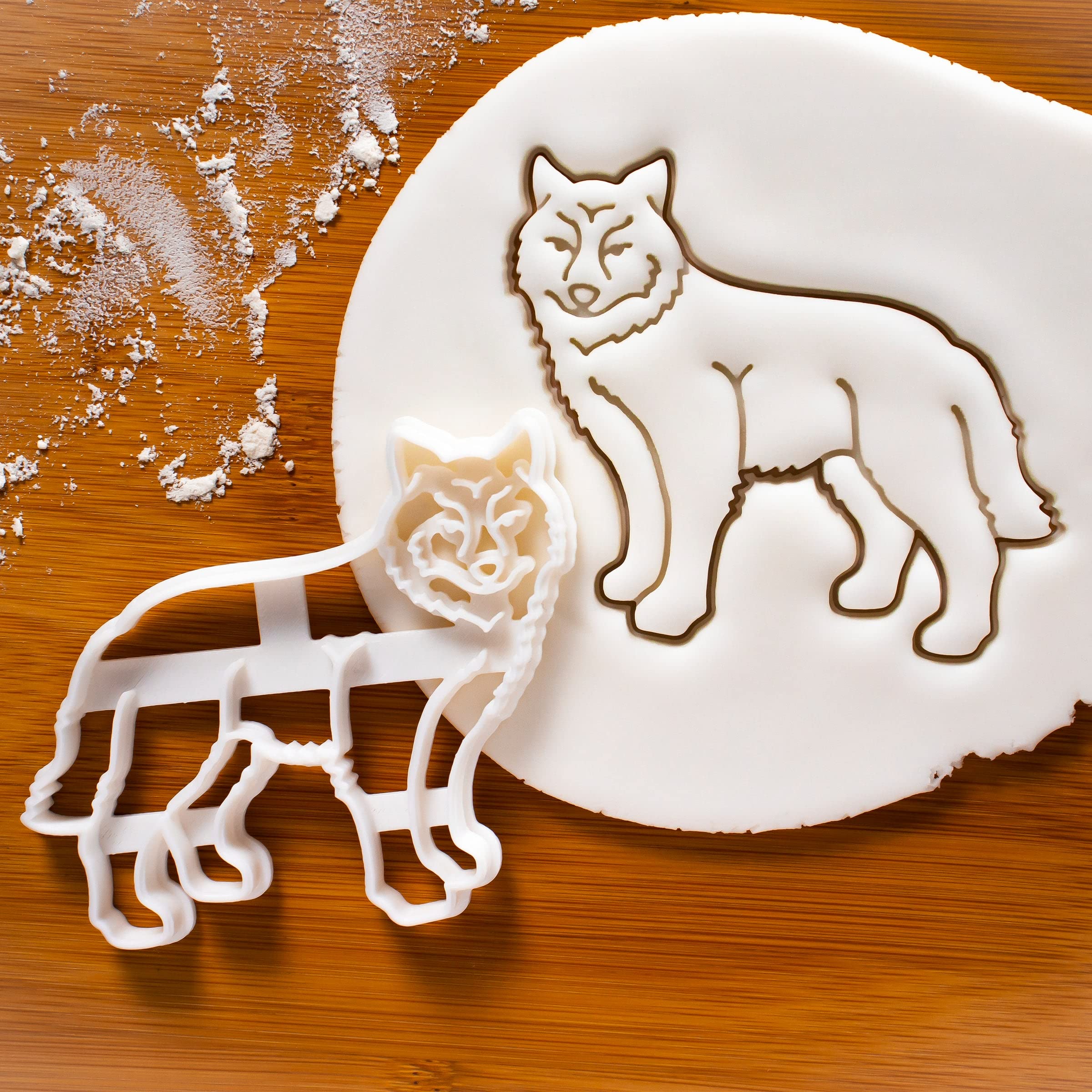 Premium Set of 2 Wolf Cookie Cutters - Face & Body Designs for Baking | Stainless Steel Wolf-Shaped Cookie Molds | Perfect for Halloween, Animal Theme Parties & DIY Cookie Decorating