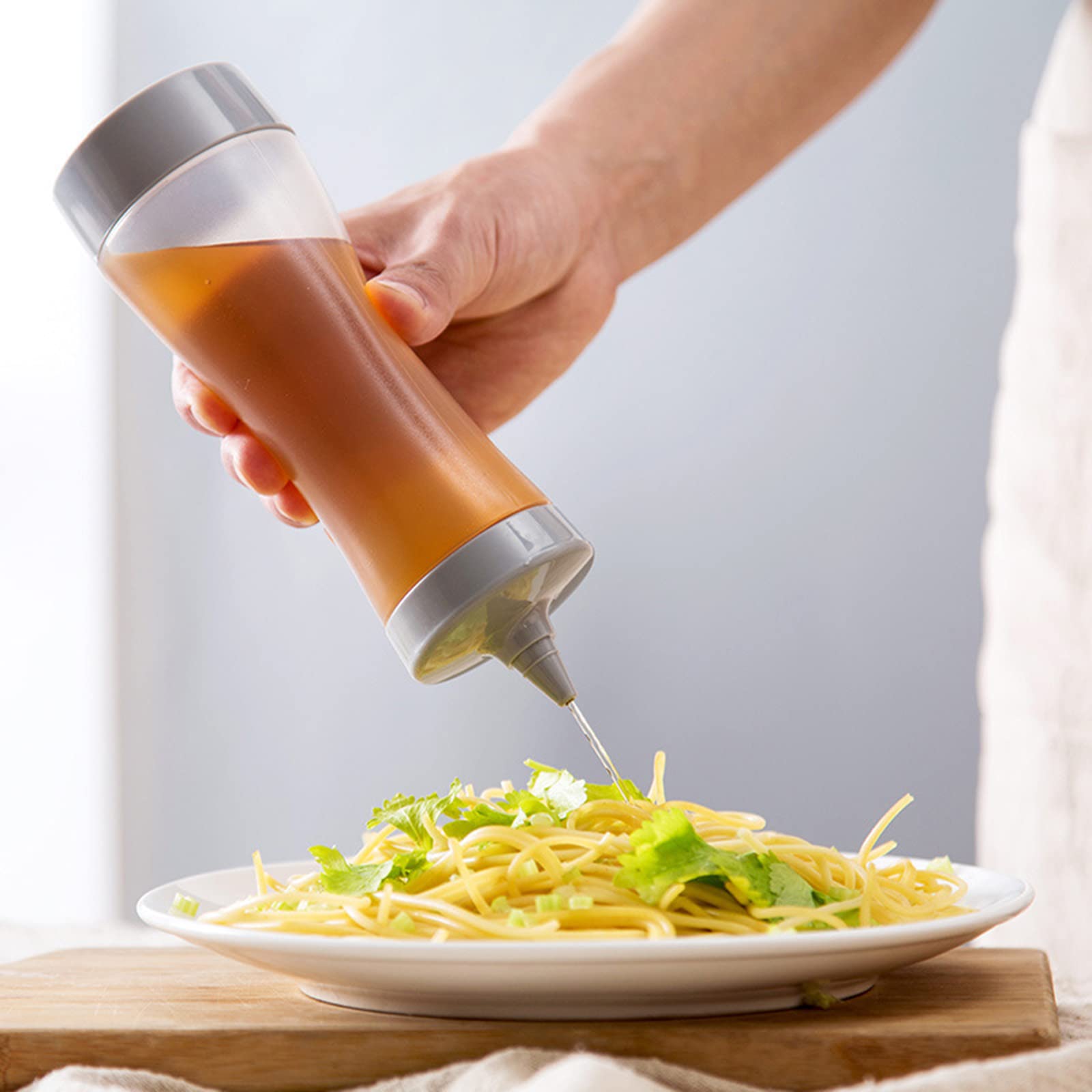 Ochine 12 oz Plastic Squeeze Bottles - Condiment Dispenser for Ketchup, BBQ Sauce, Syrup & Dressings - Leak-Proof Squirt Bottles for Kitchen, Restaurant & Craft Projects
