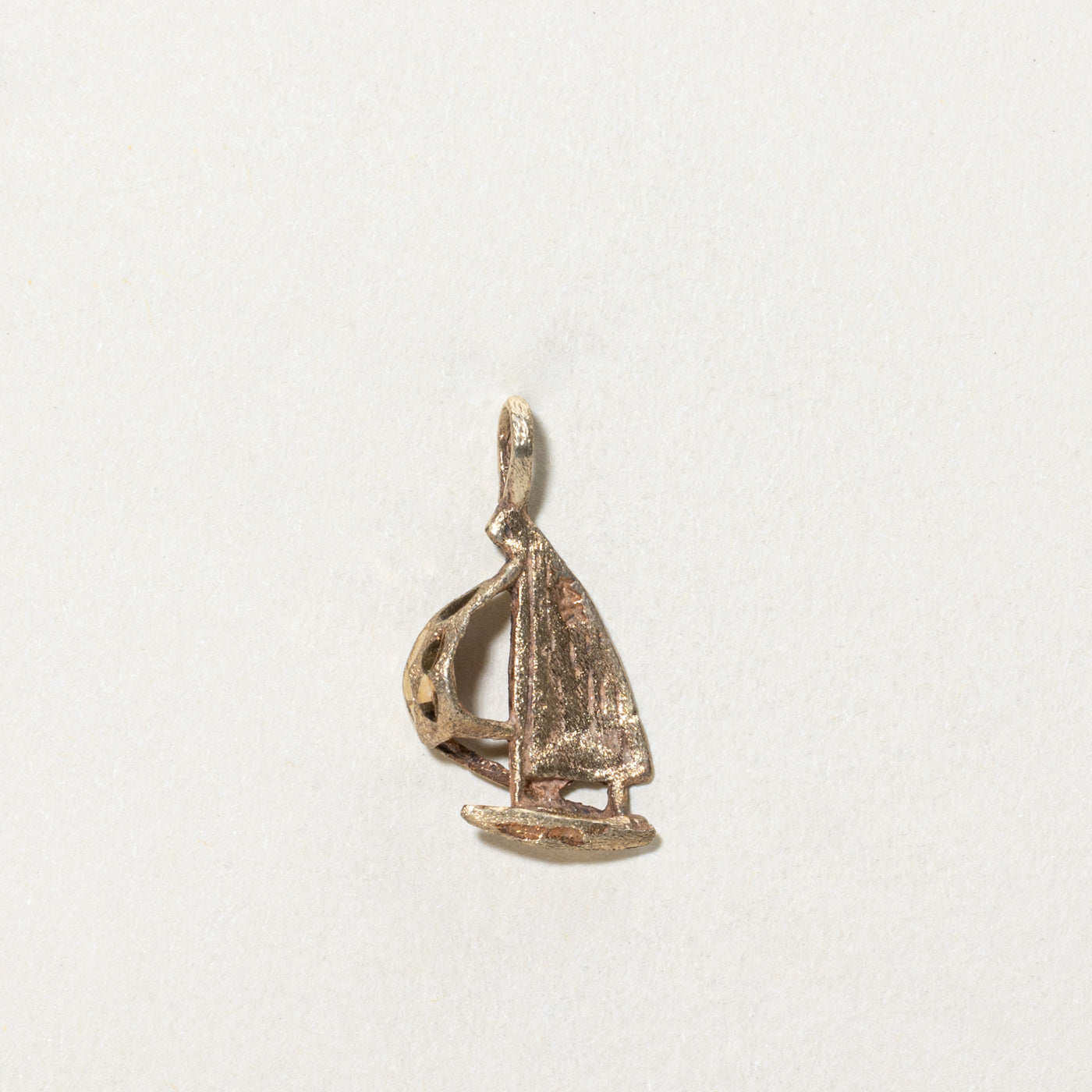 14K Yellow Gold Sailboat Charm Pendant - Elegant Nautical Jewelry for Necklaces & Bracelets - Perfect for Boating Enthusiasts & Beach Lovers