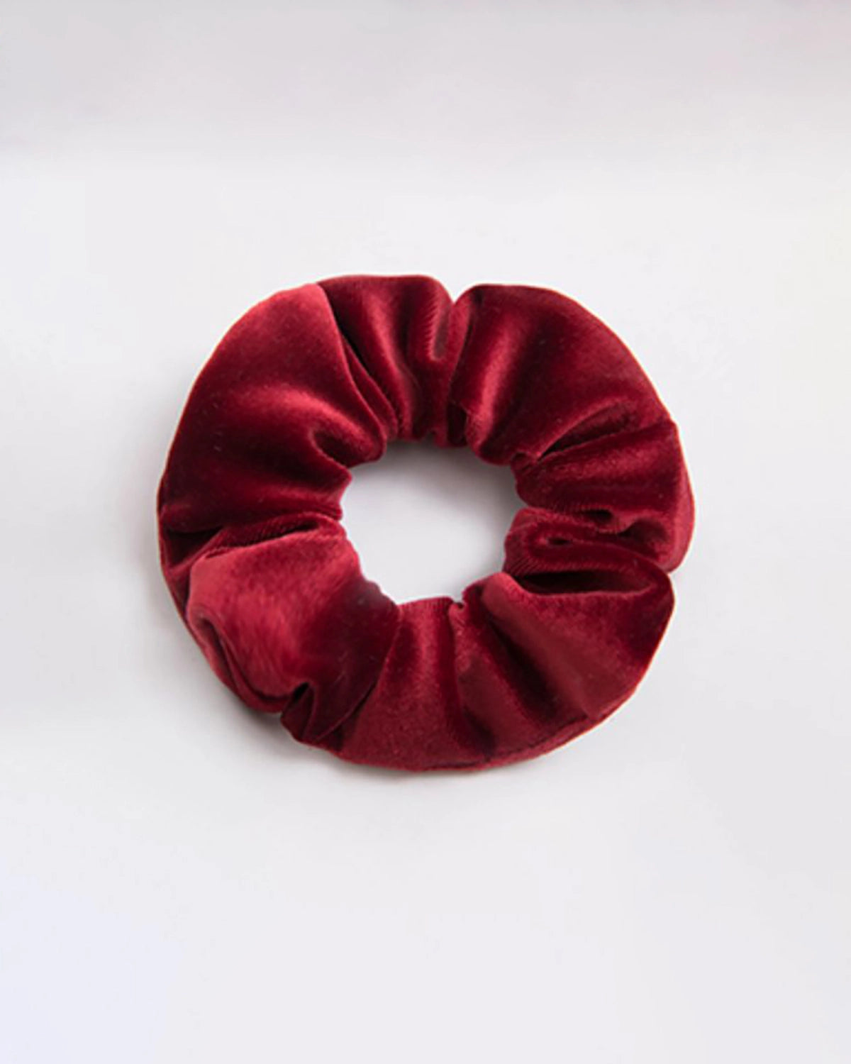 3.5 CM Silk Velvet Hair Scrunchie Band - Soft & Stylish Hair Accessories for Women & Girls - Perfect for Everyday Wear, Workouts, and Special Occasions