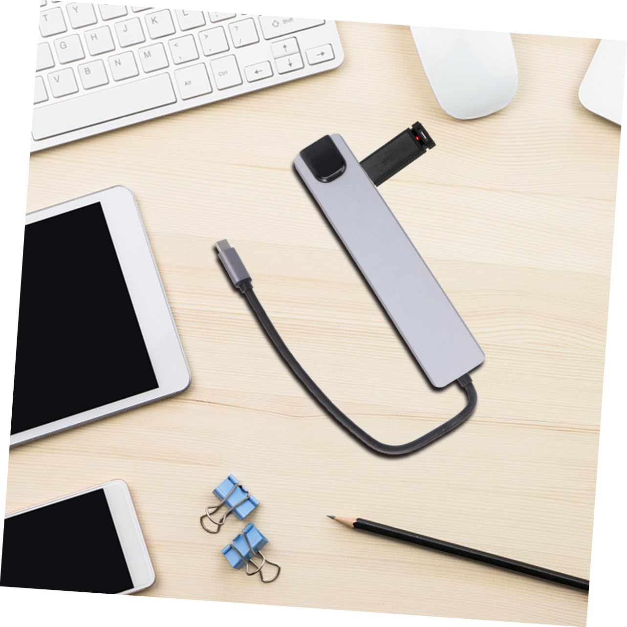 HOMSFOU 8-in-1 USB 3.0 Hub with 4K HDMI, Fast Charging Port - Perfect for Laptop, PC, MacBook Pro/Air, Home Office & Gaming Setup