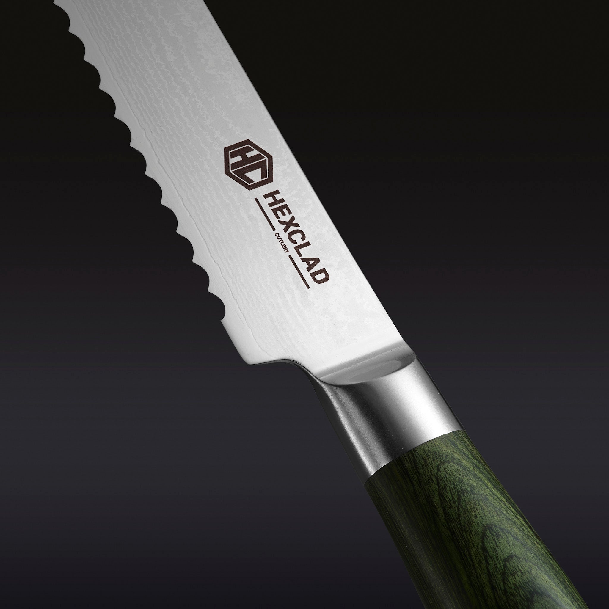 Premium Damascus Steel 20cm Serrated Bread Knife - Professional Chef Grade for Slicing Bread, Cake, and Pastries - Perfect for Home Kitchens, Bakeries, and Restaurants